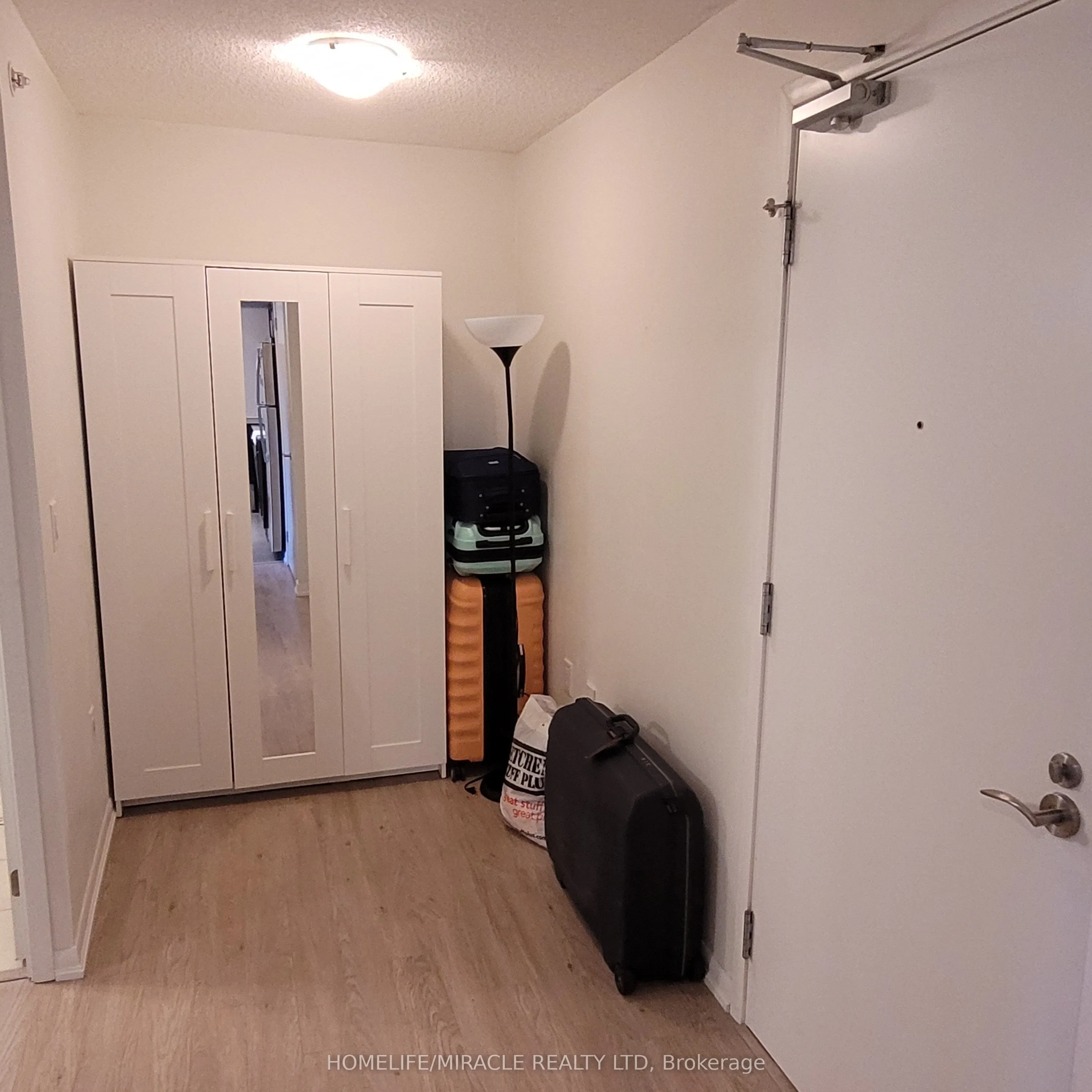 830 Lawrence Avenue W, #529