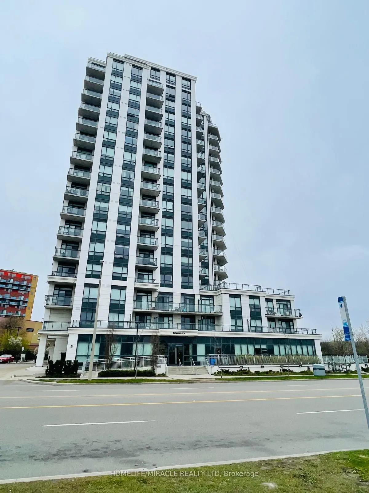 840 Queen's Plate Drive, #1512
