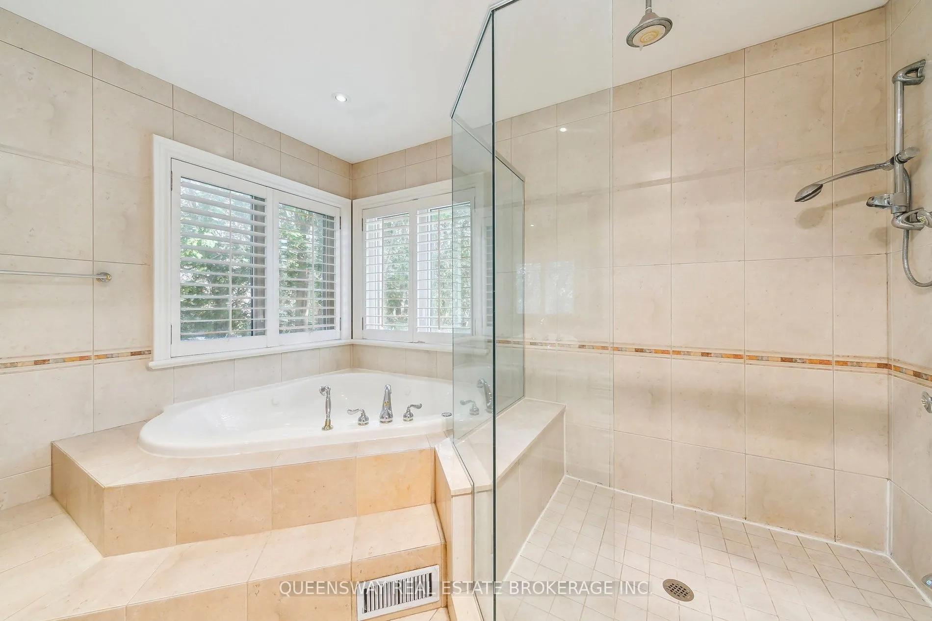 1371 Chriseden Drive