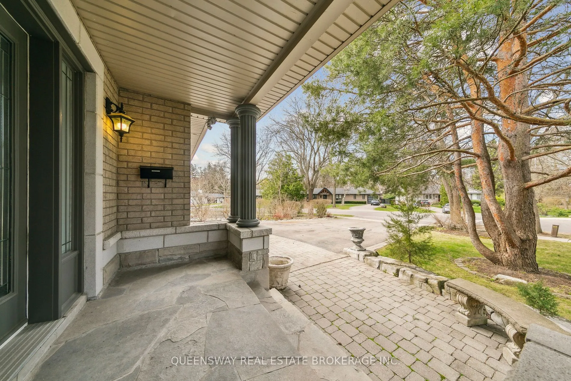1371 Chriseden Drive