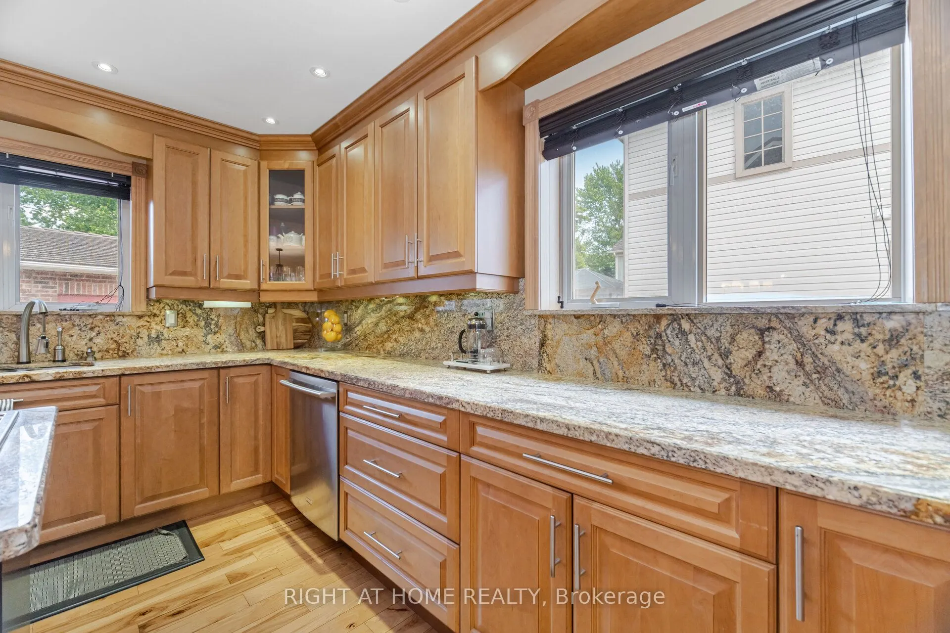 1241 Lakebreeze Drive