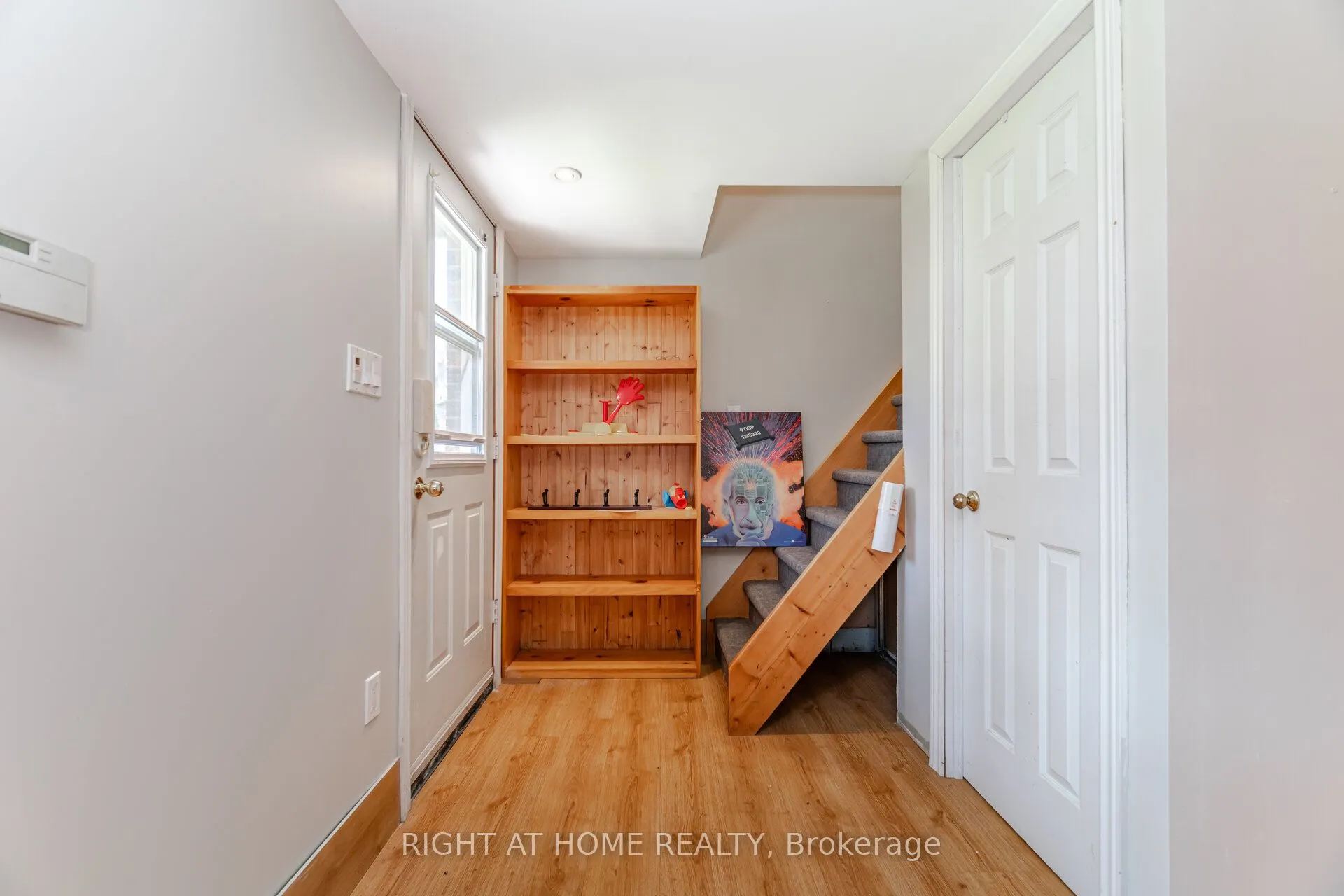 1241 Lakebreeze Drive