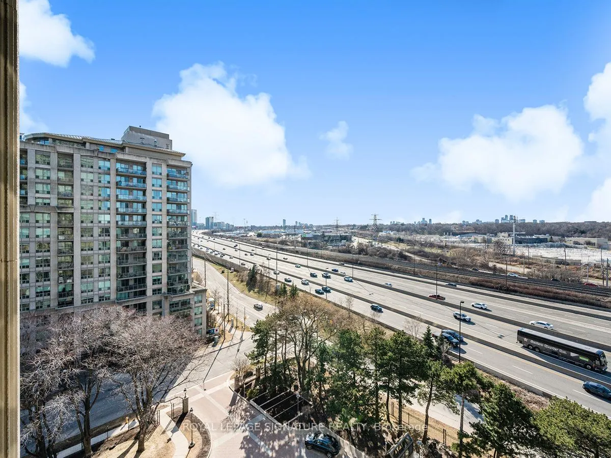 2045 Lake Shore Boulevard W, #1008