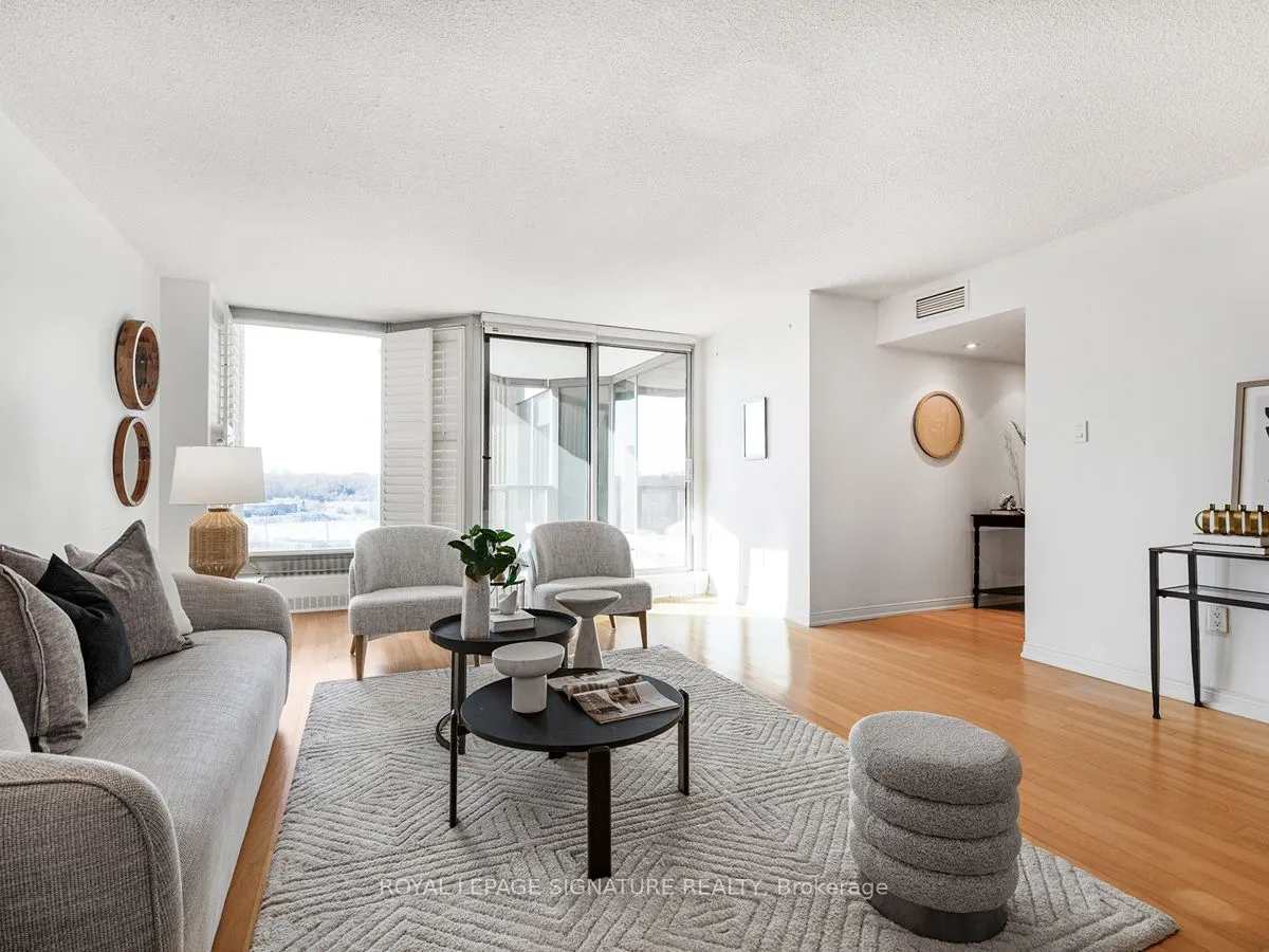 2045 Lake Shore Boulevard W, #1008