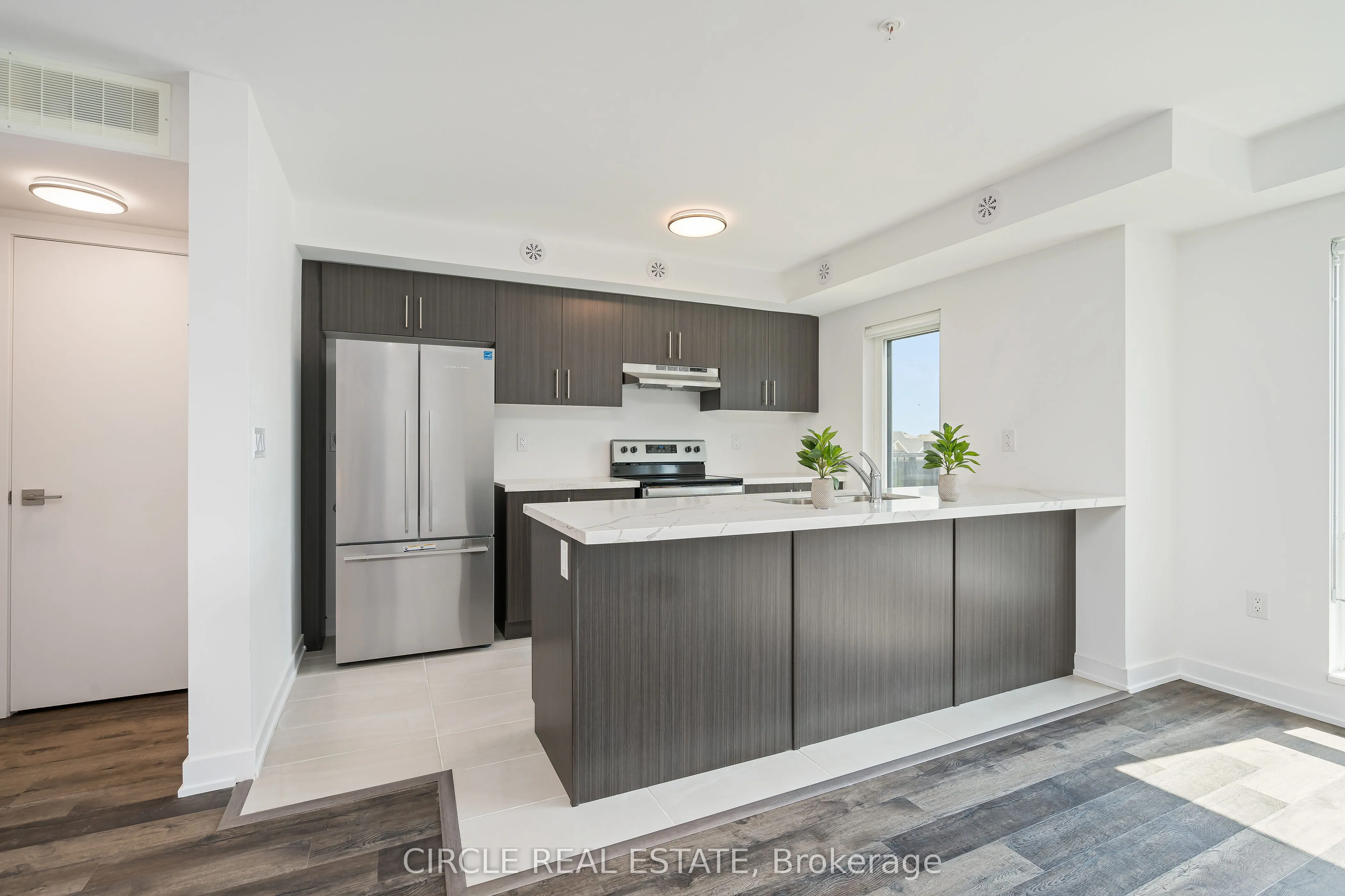 175 Veterans Drive, #20