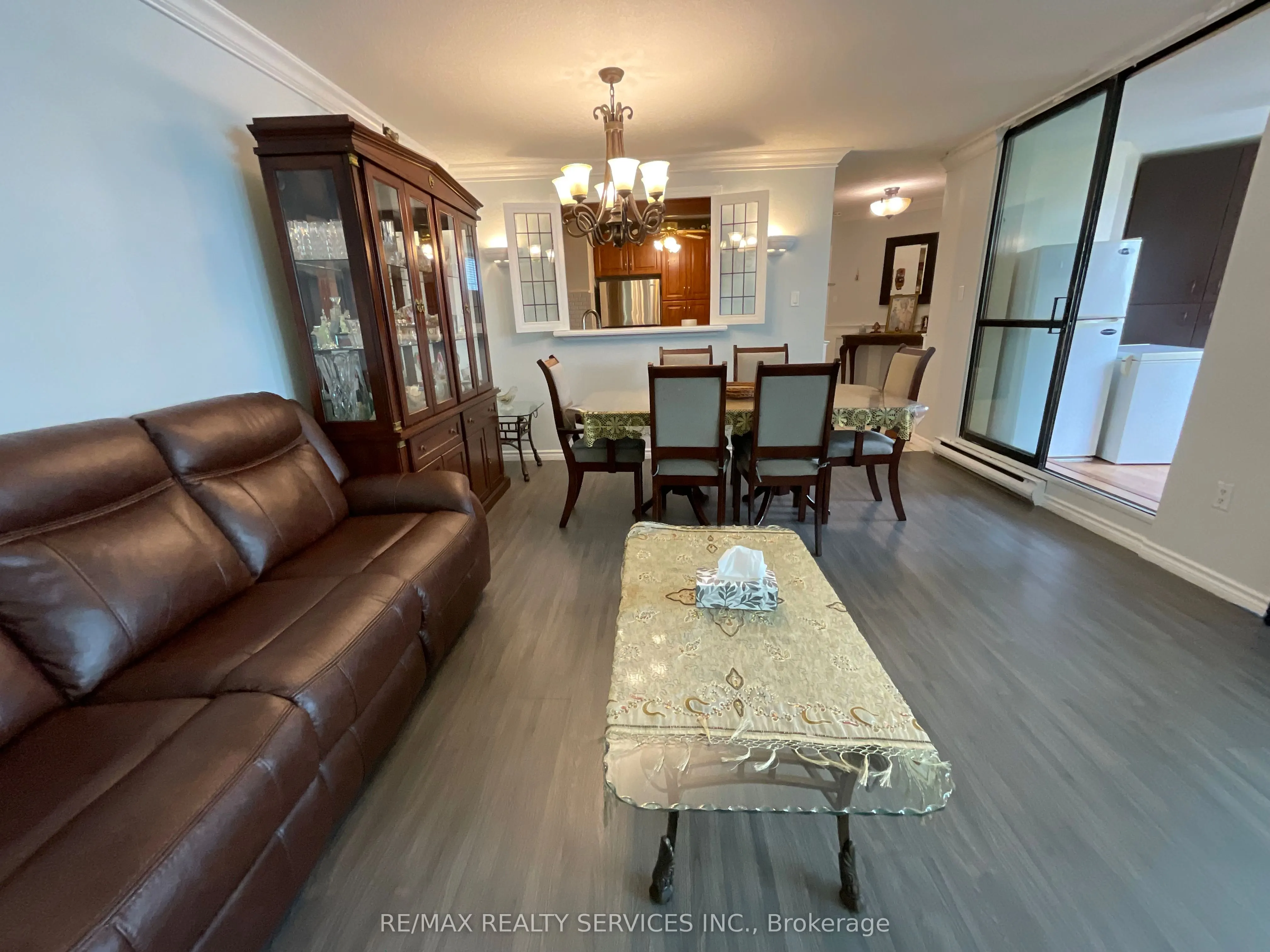 2323 Confederation Parkway, #706