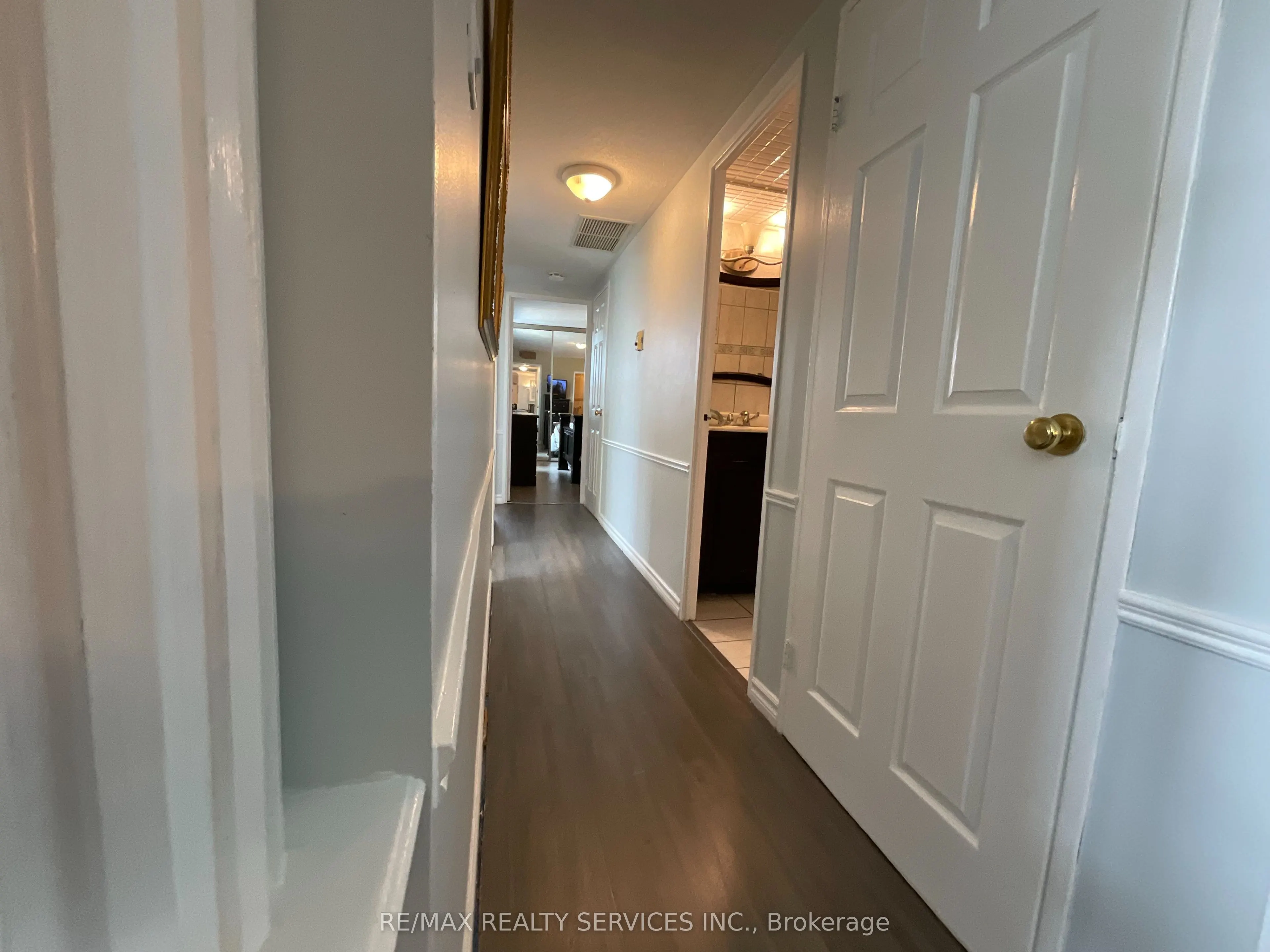 2323 Confederation Parkway, #706