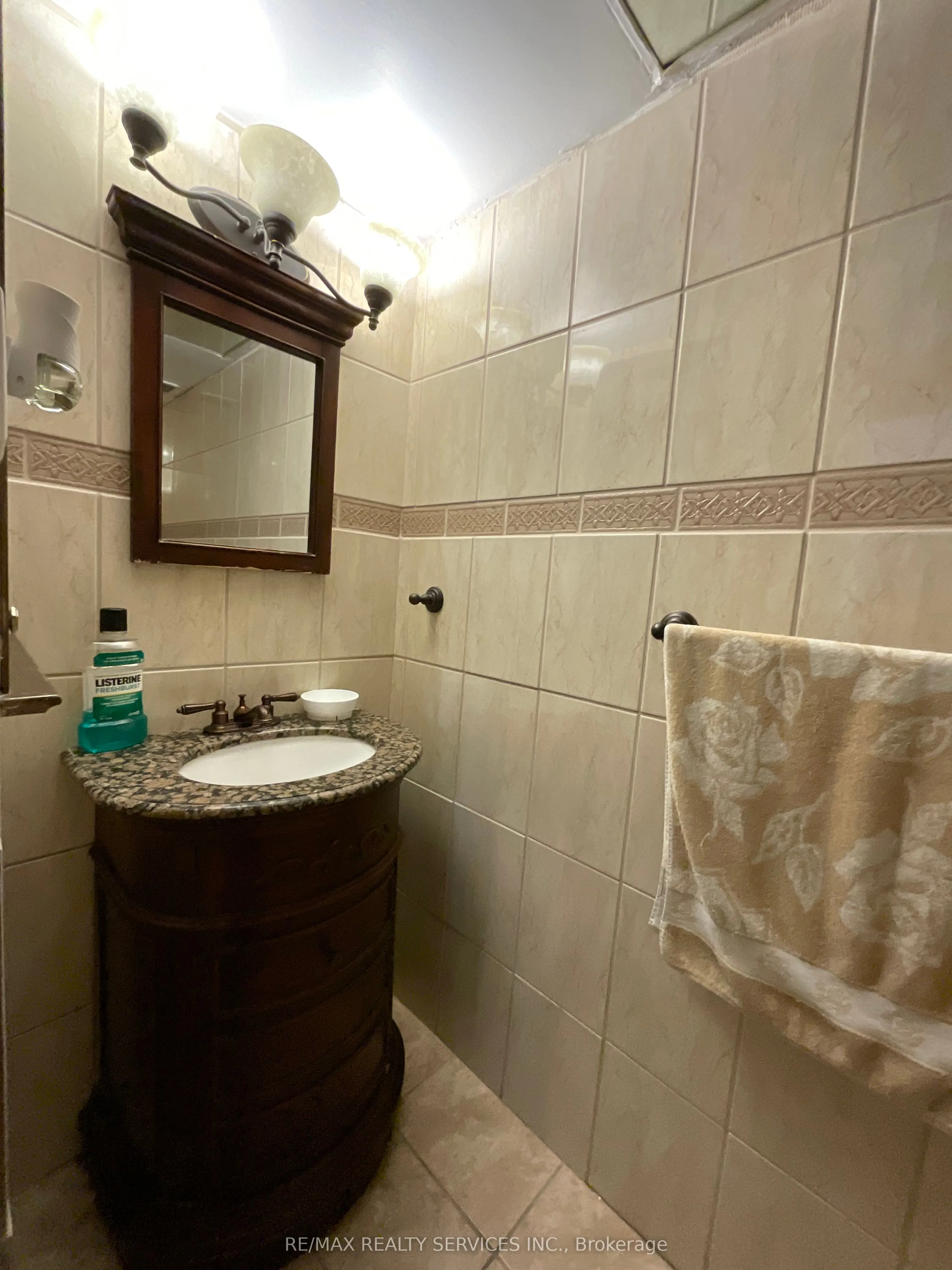 2323 Confederation Parkway, #706