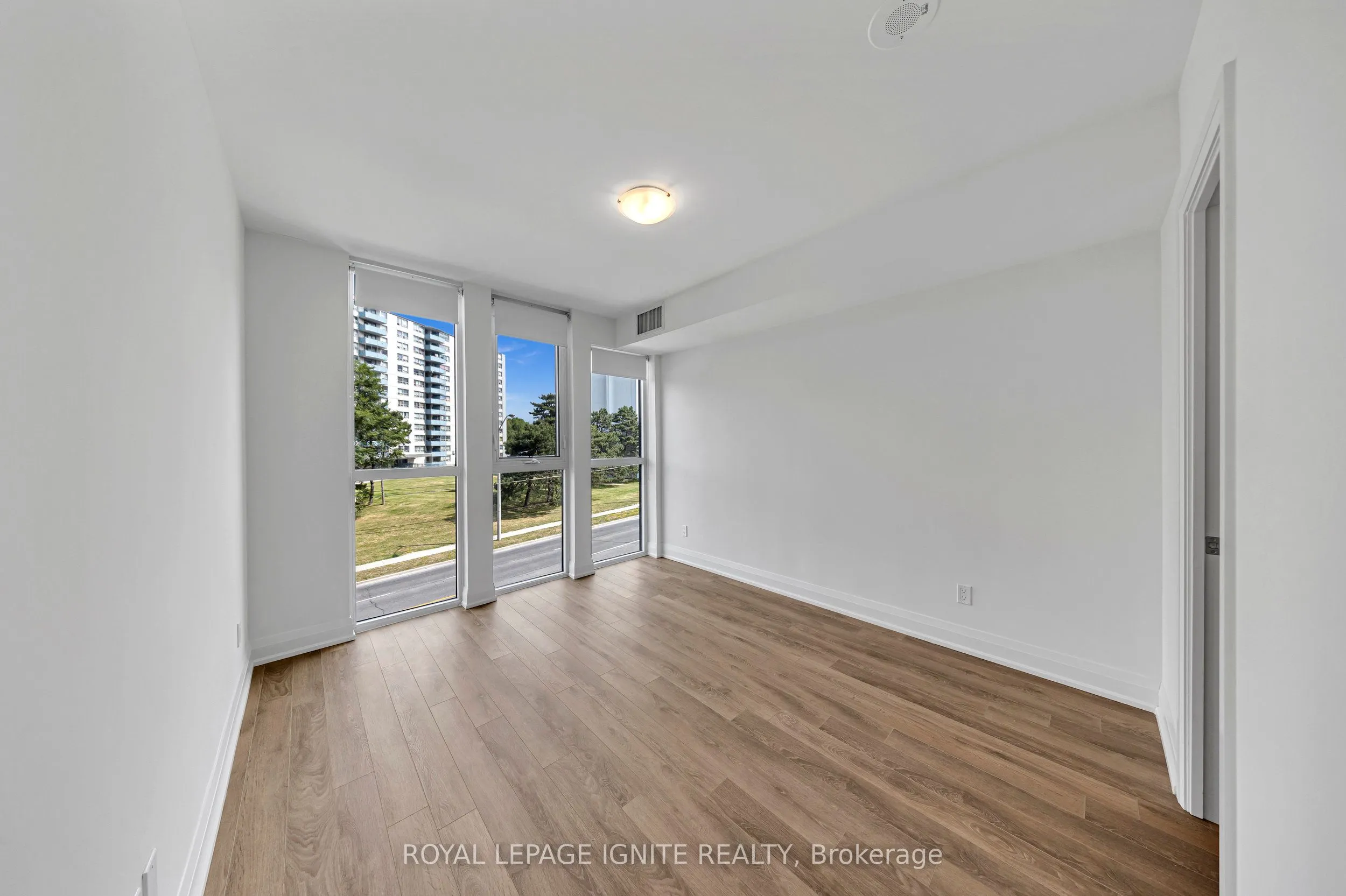 1461 Lawrence Avenue W, #304