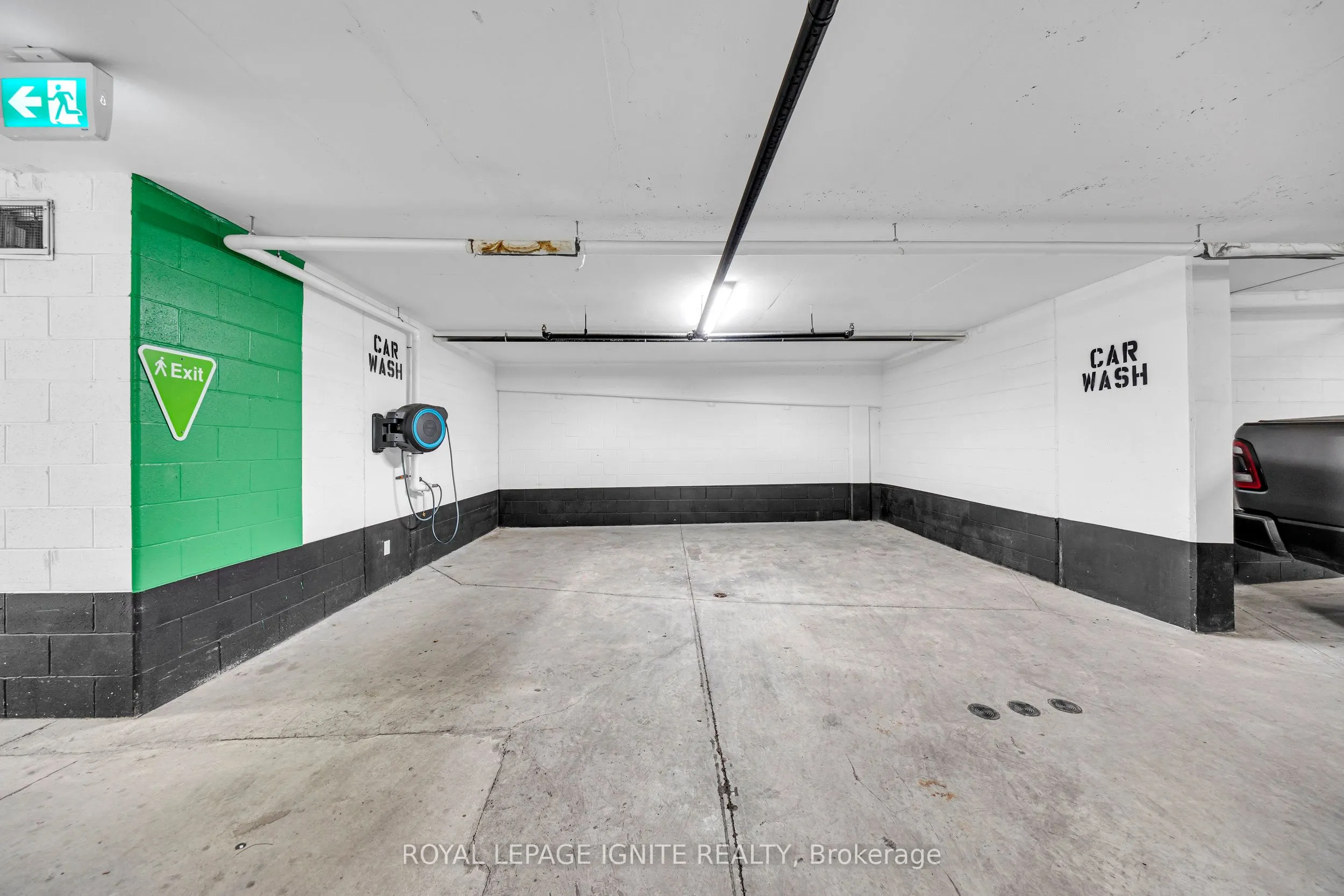 1461 Lawrence Avenue W, #304