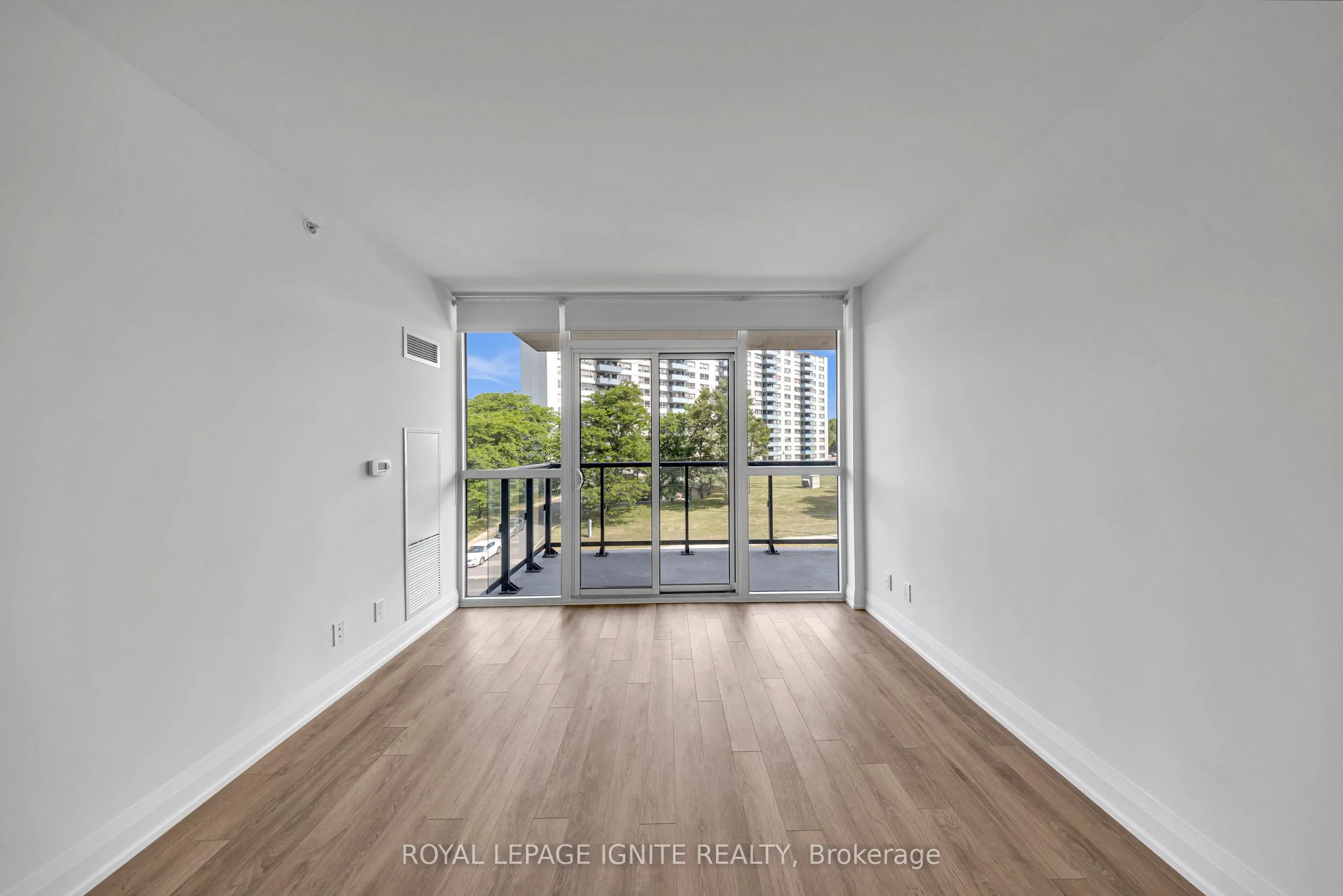 1461 Lawrence Avenue W, #304
