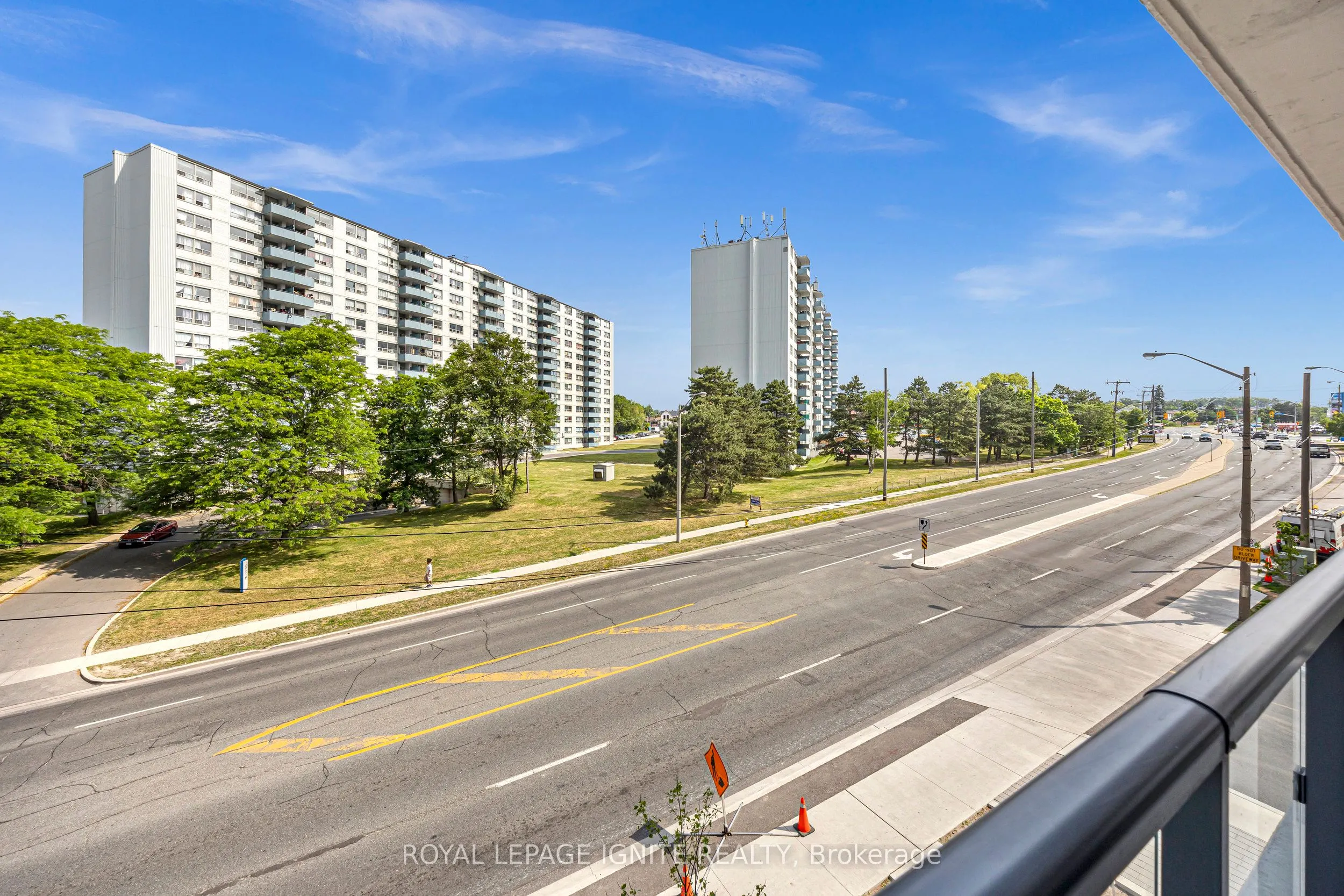 1461 Lawrence Avenue W, #304