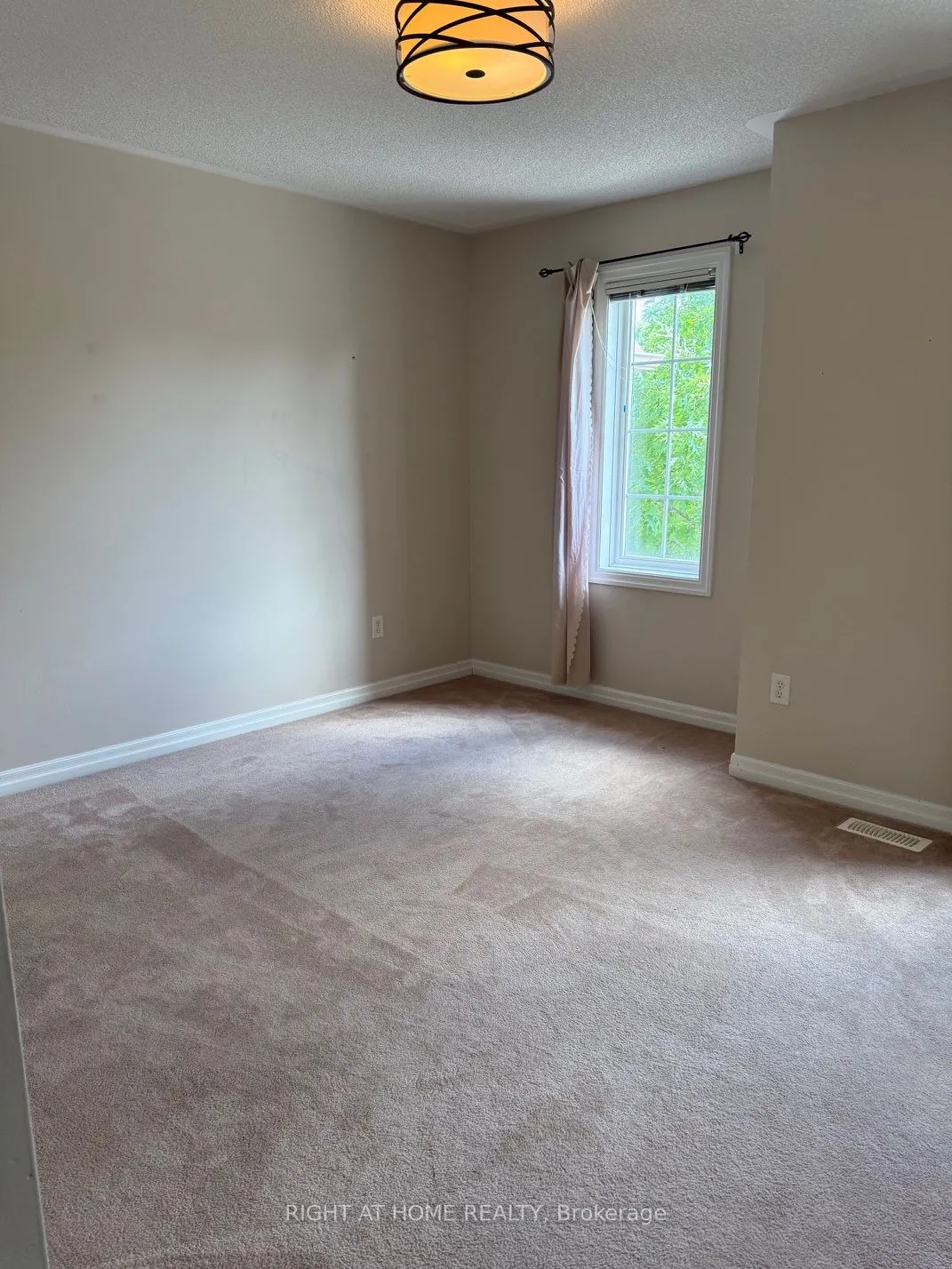 2499 Scotch Pine Drive