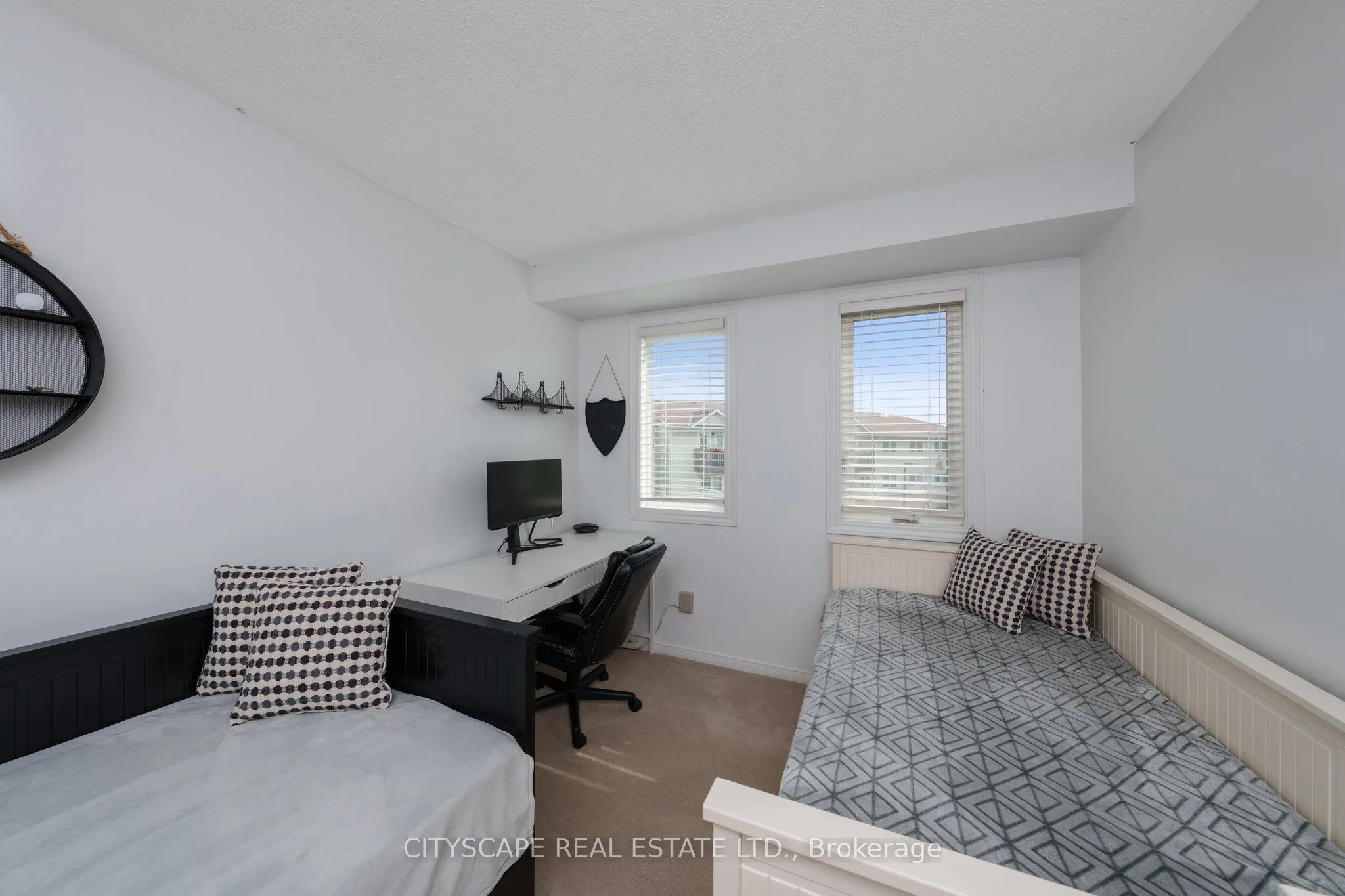 11 Robert Lane, #A