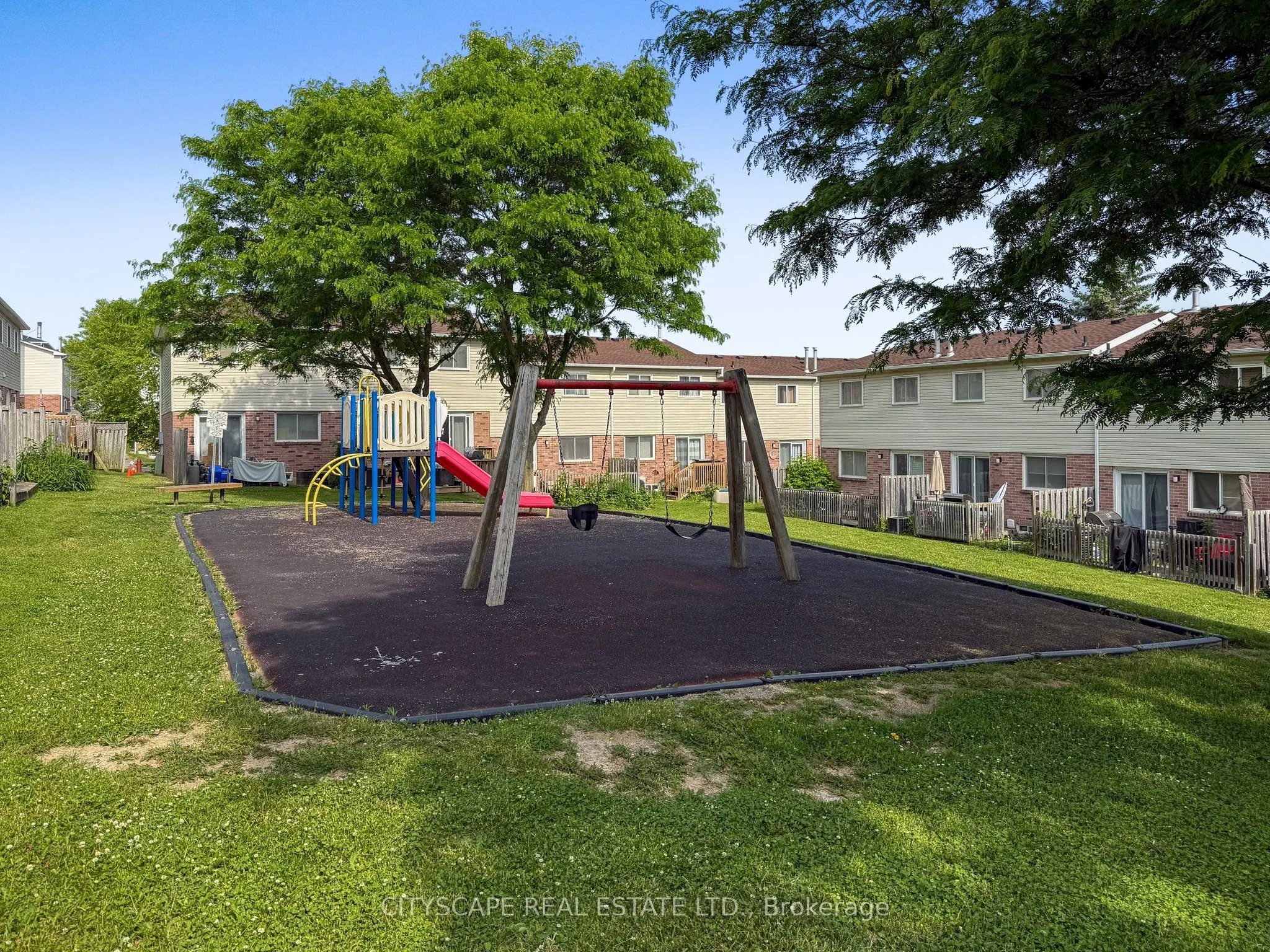 11 Robert Lane, #A
