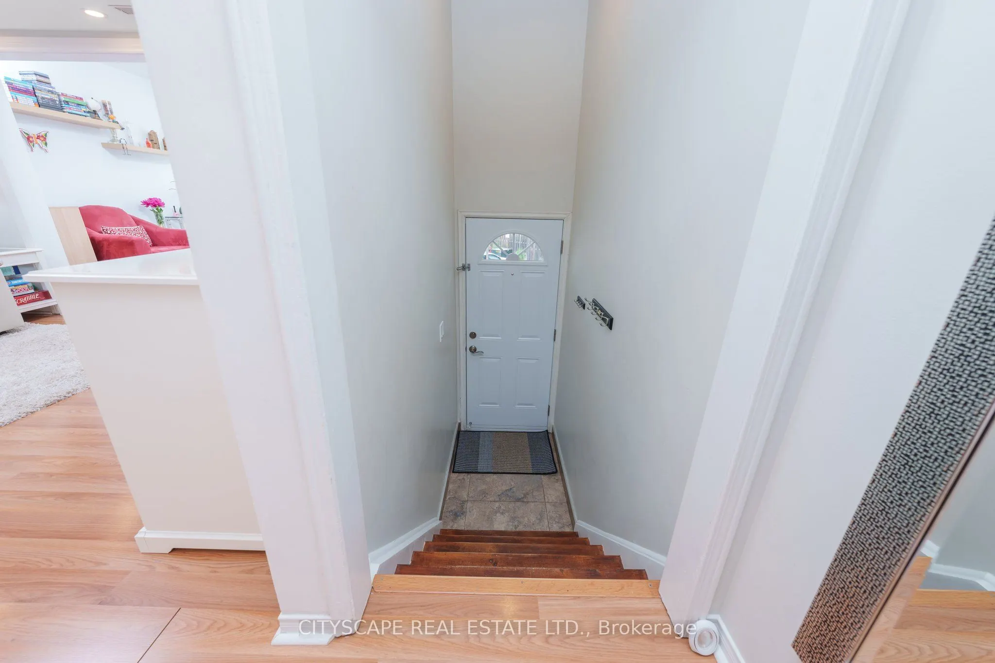 11 Robert Lane, #A