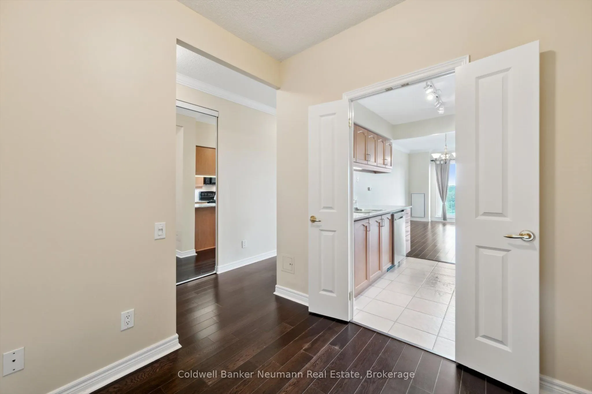 40 Old Mill Road, #804