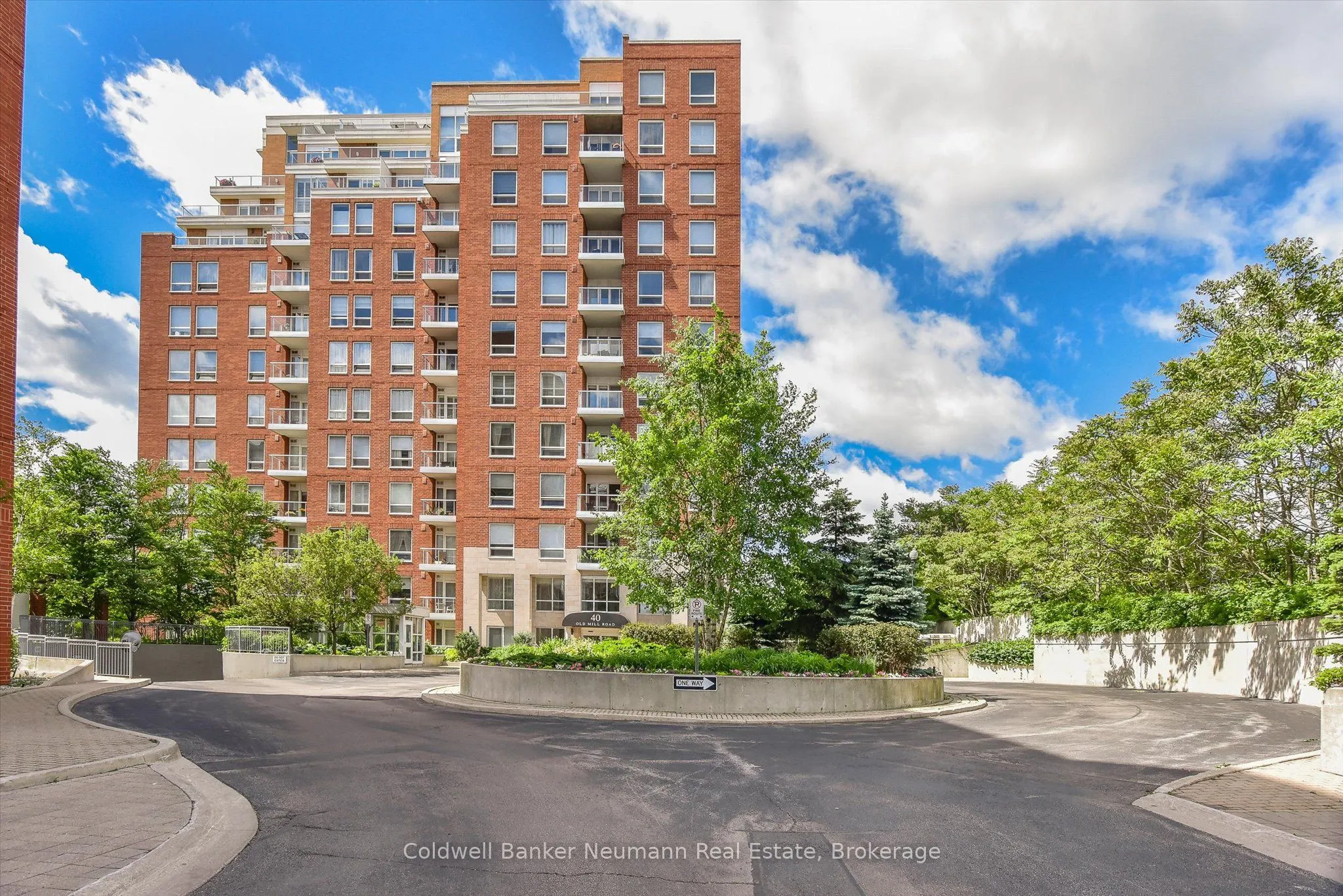 40 Old Mill Road, #804