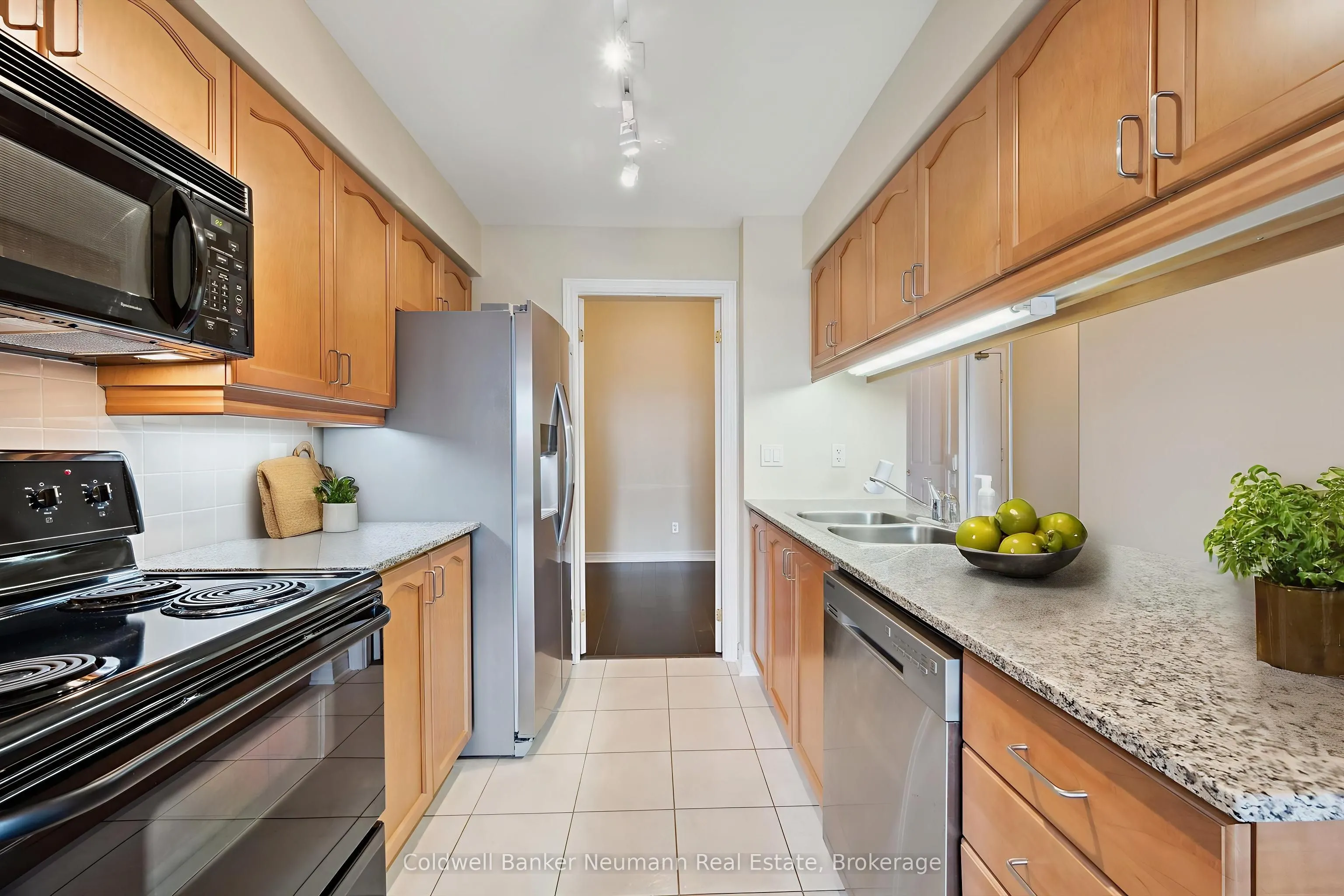 40 Old Mill Road, #804