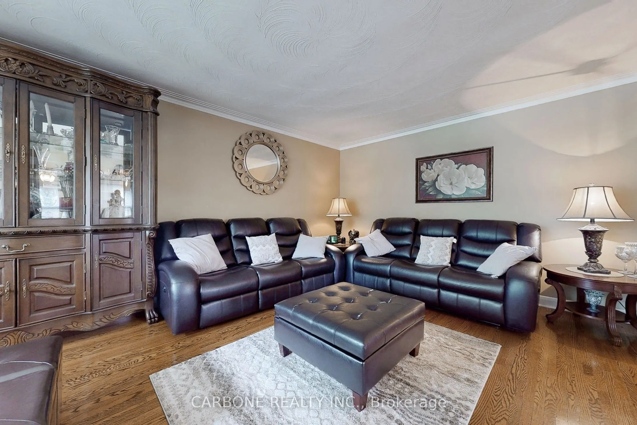 105 Hallsport Crescent