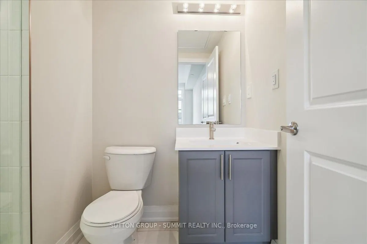 1593 ROSE Way, #105