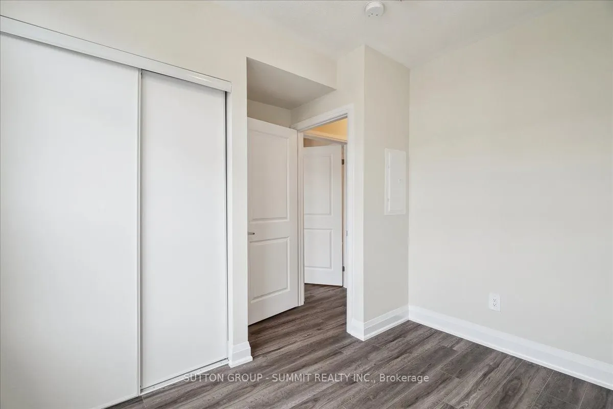 1593 ROSE Way, #105