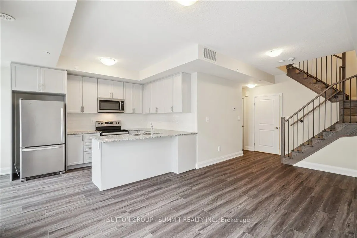 1593 ROSE Way, #105