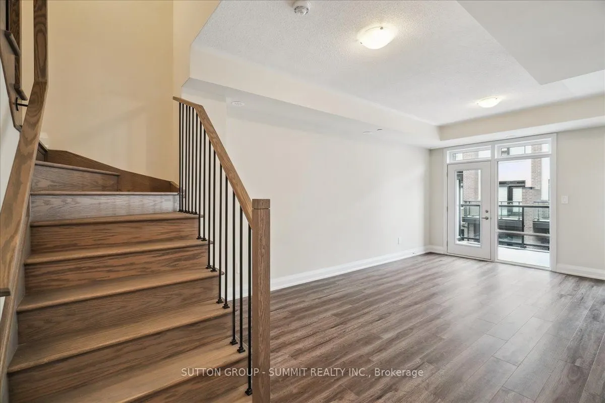 1593 ROSE Way, #105