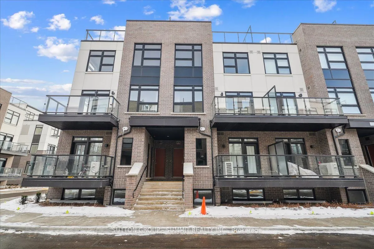 1593 ROSE Way, #105