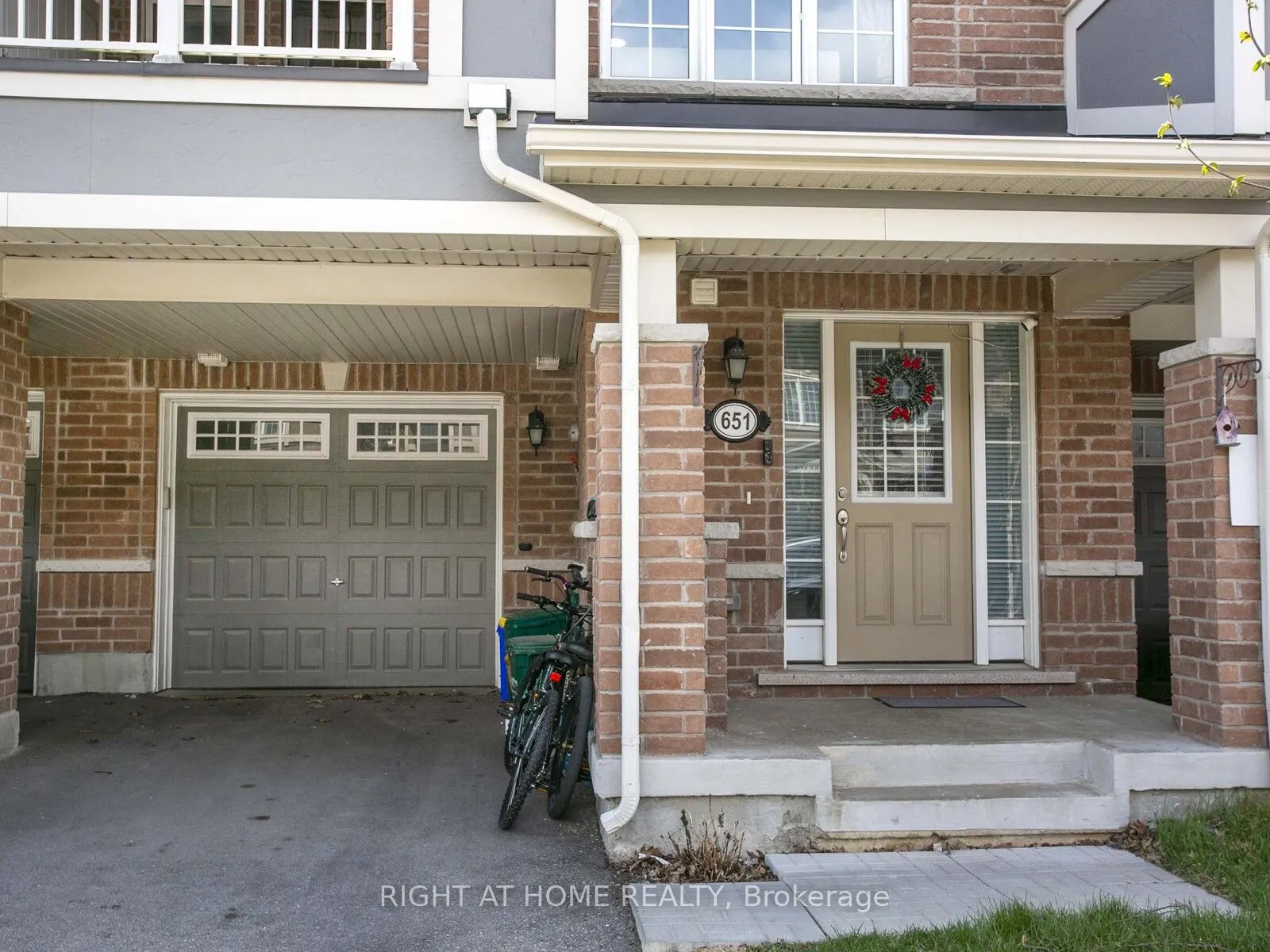 651 Laking Terrace