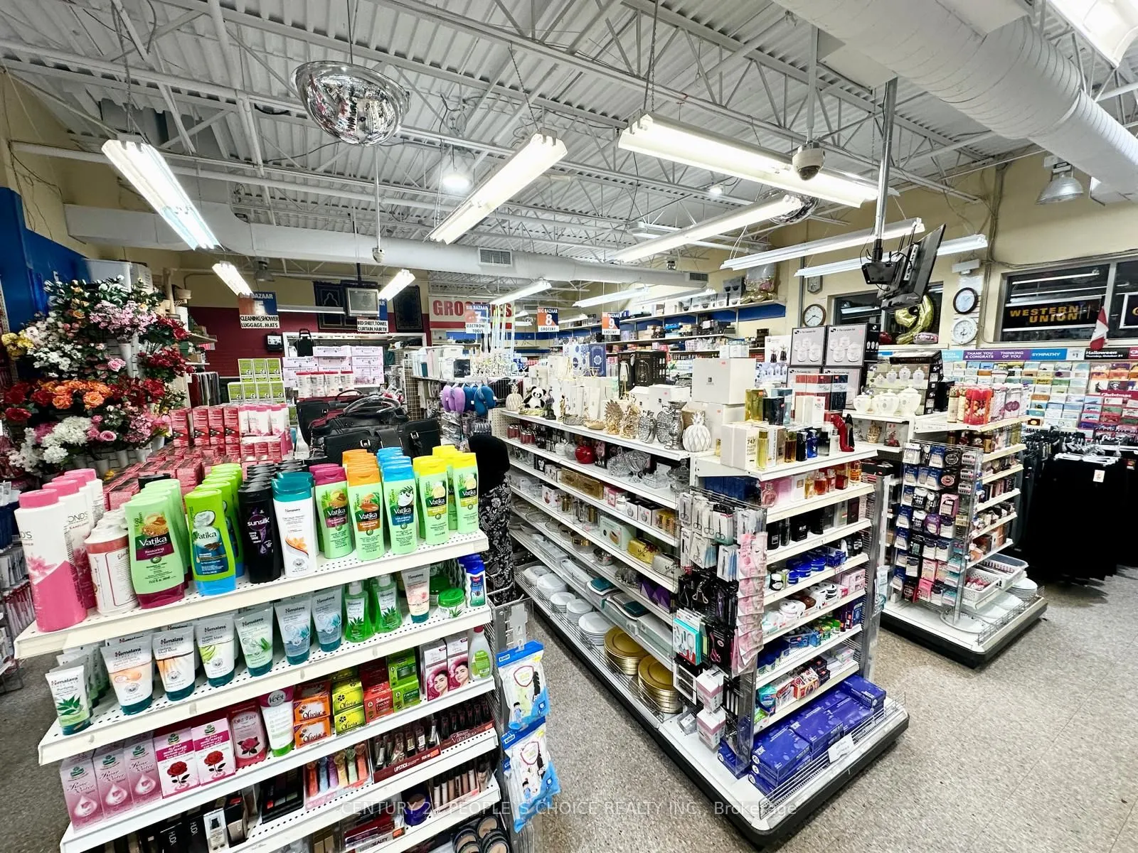 5602 Tenth Line W, #120,121