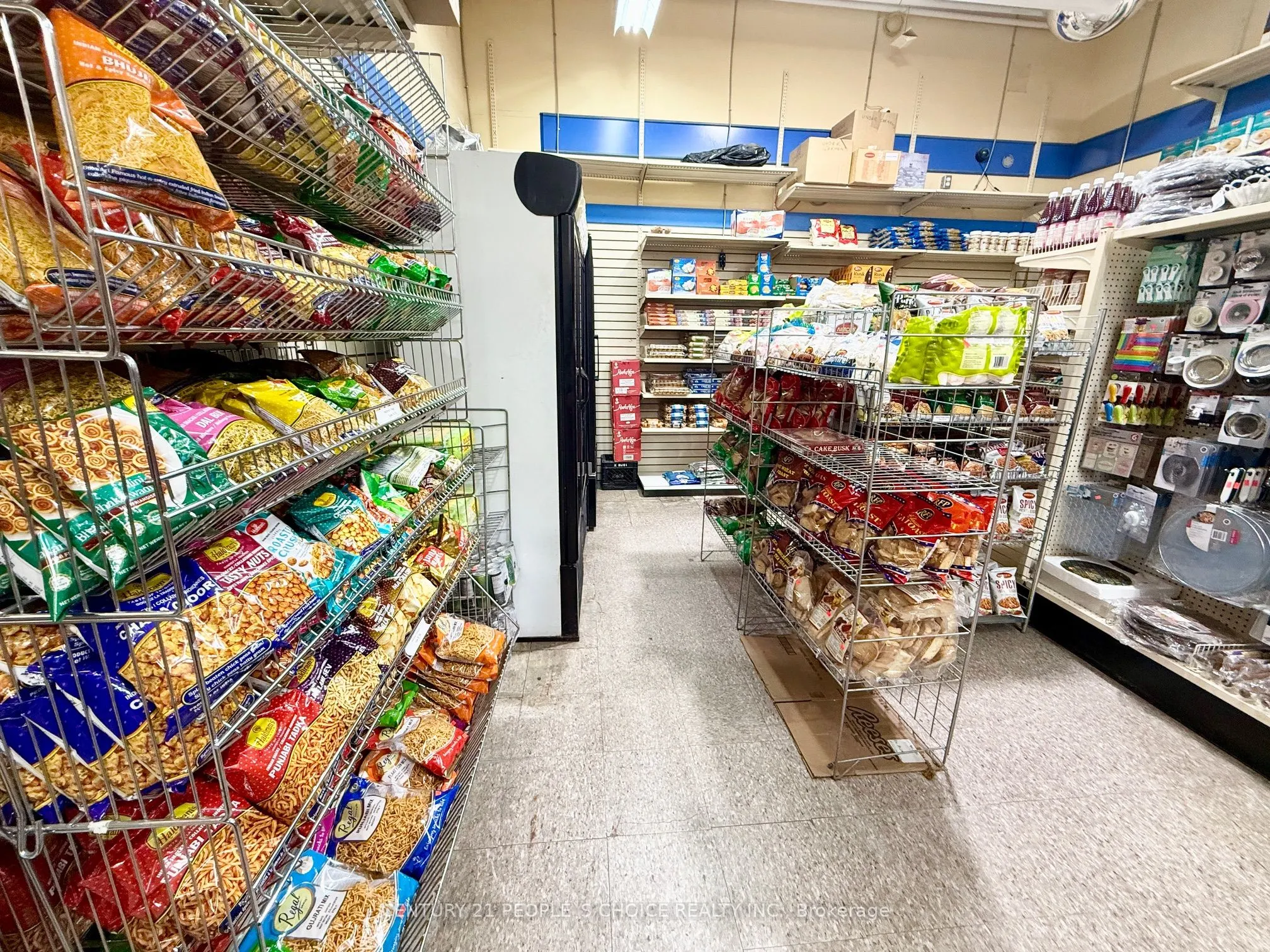 5602 Tenth Line W, #120,121
