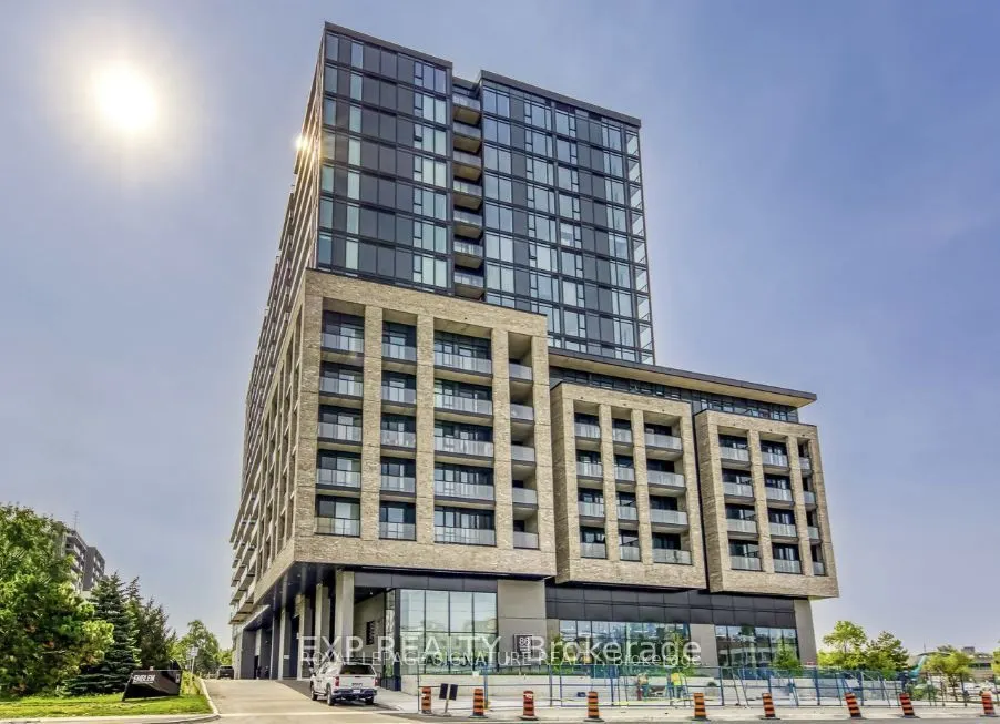 86 Dundas Street E, #404