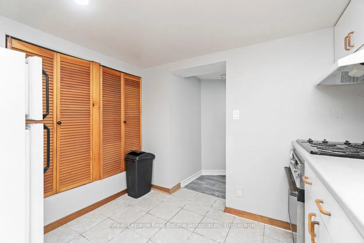 64 Eaglewood Boulevard
