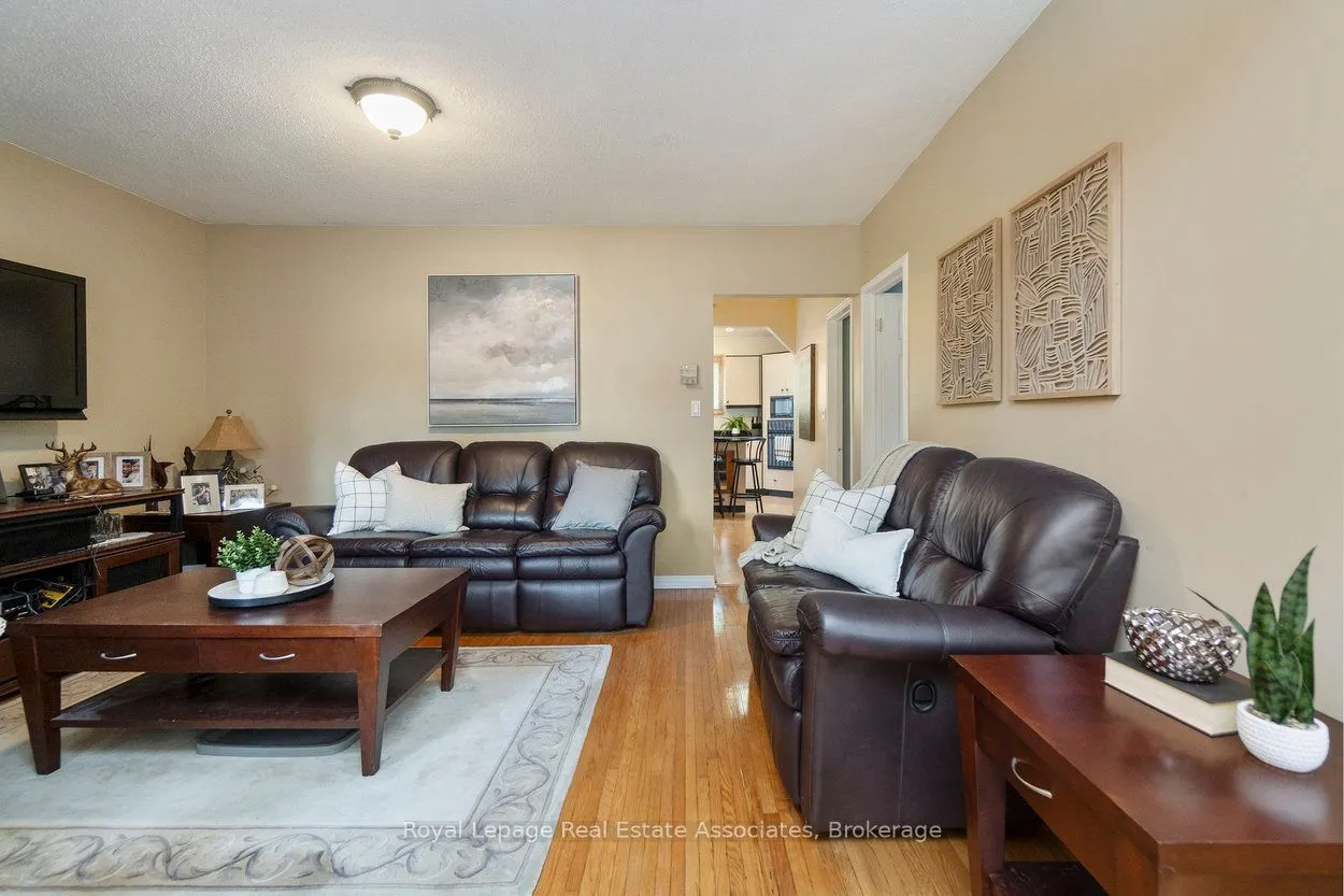 64 Eaglewood Boulevard