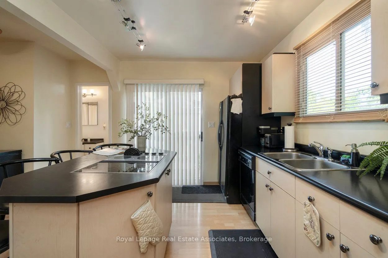 64 Eaglewood Boulevard