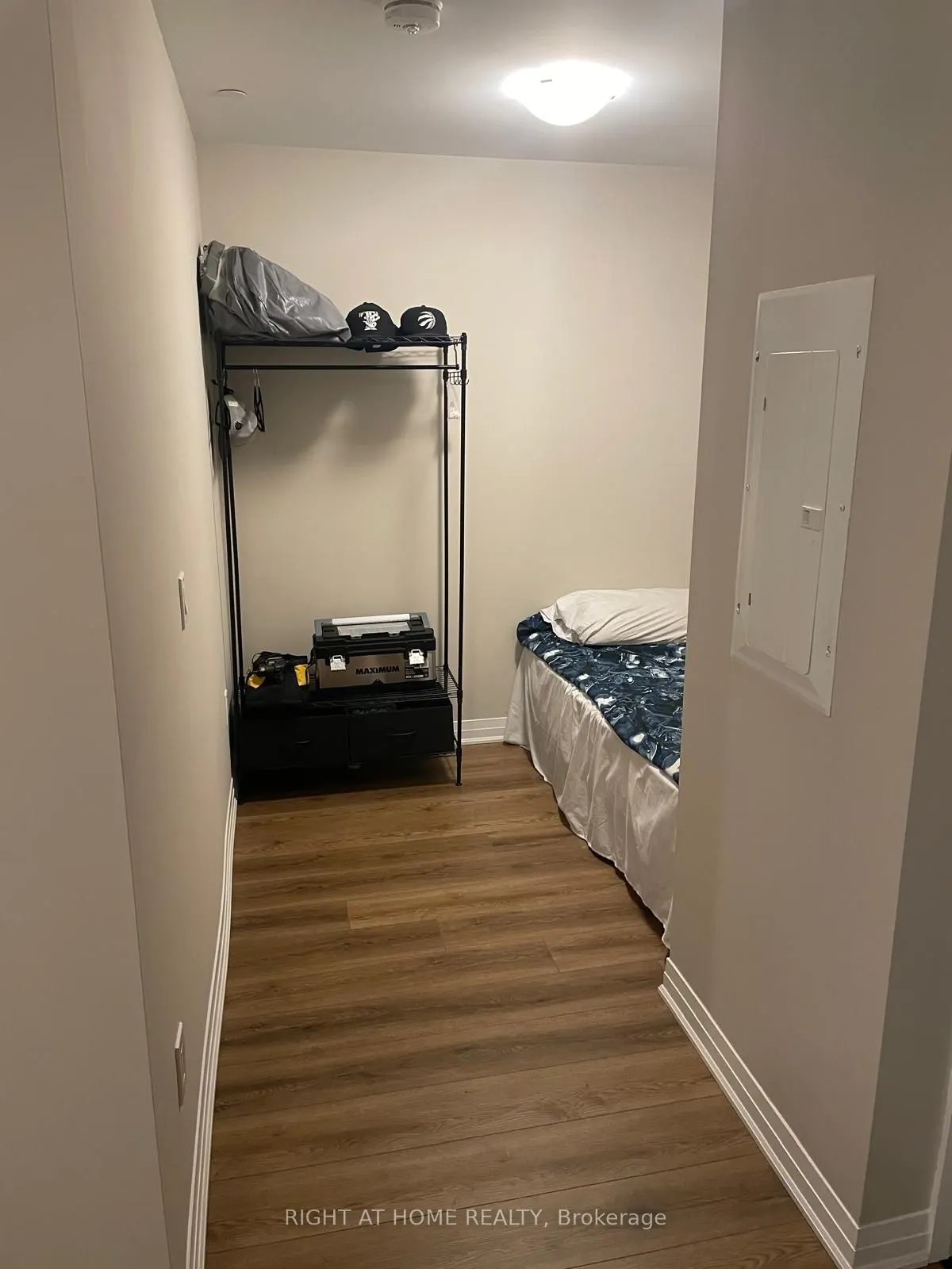 480 Gordon Krantz Avenue, #405