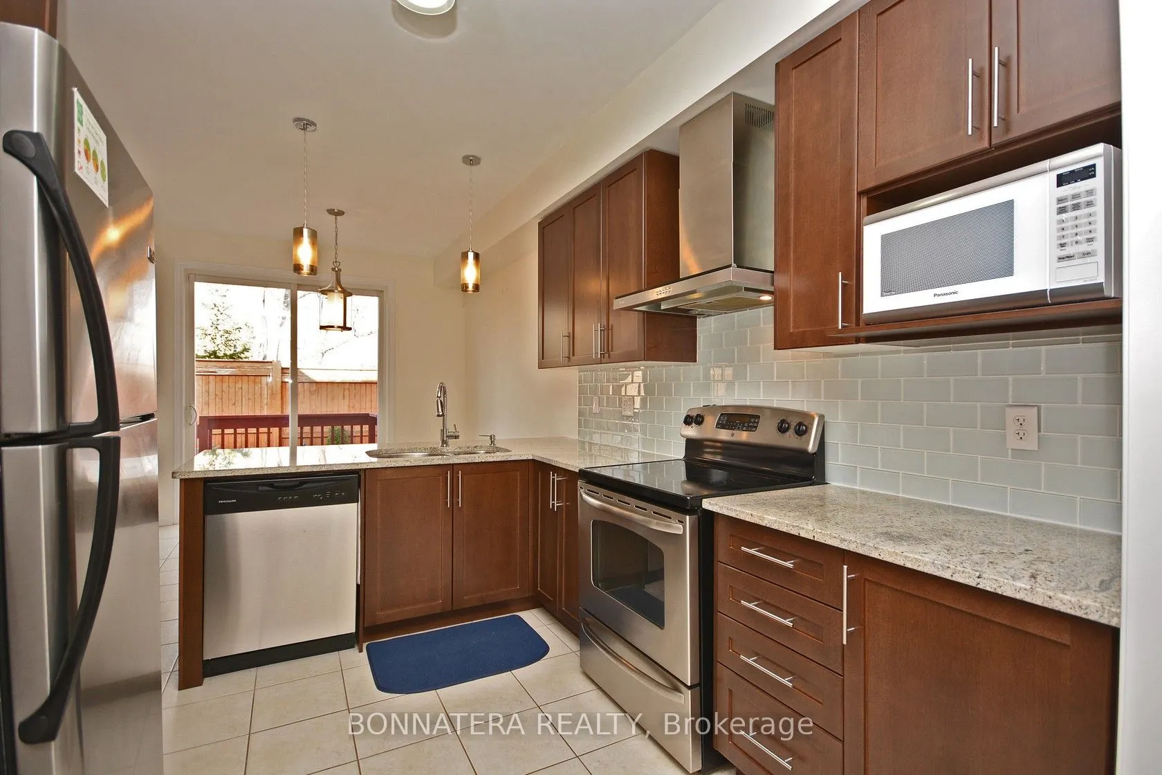 3275 Stalybridge Drive, #19