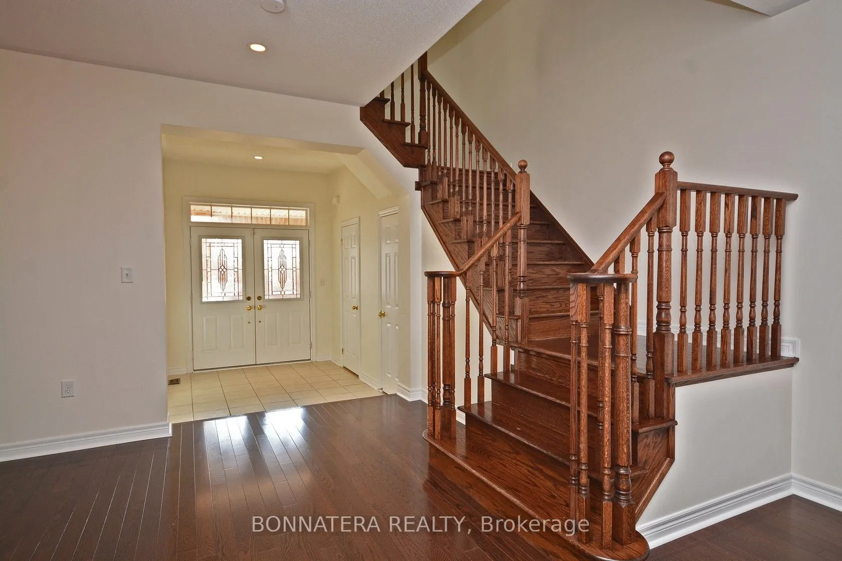 3275 Stalybridge Drive, #19