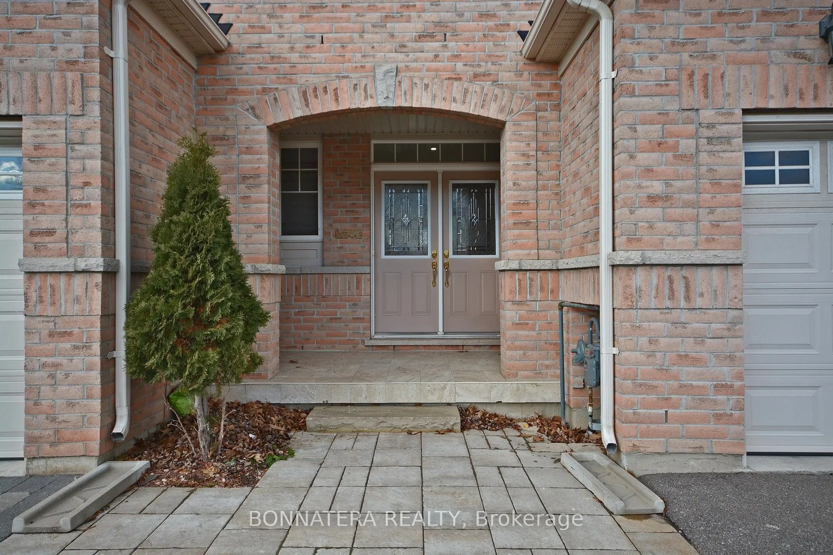 3275 Stalybridge Drive, #19