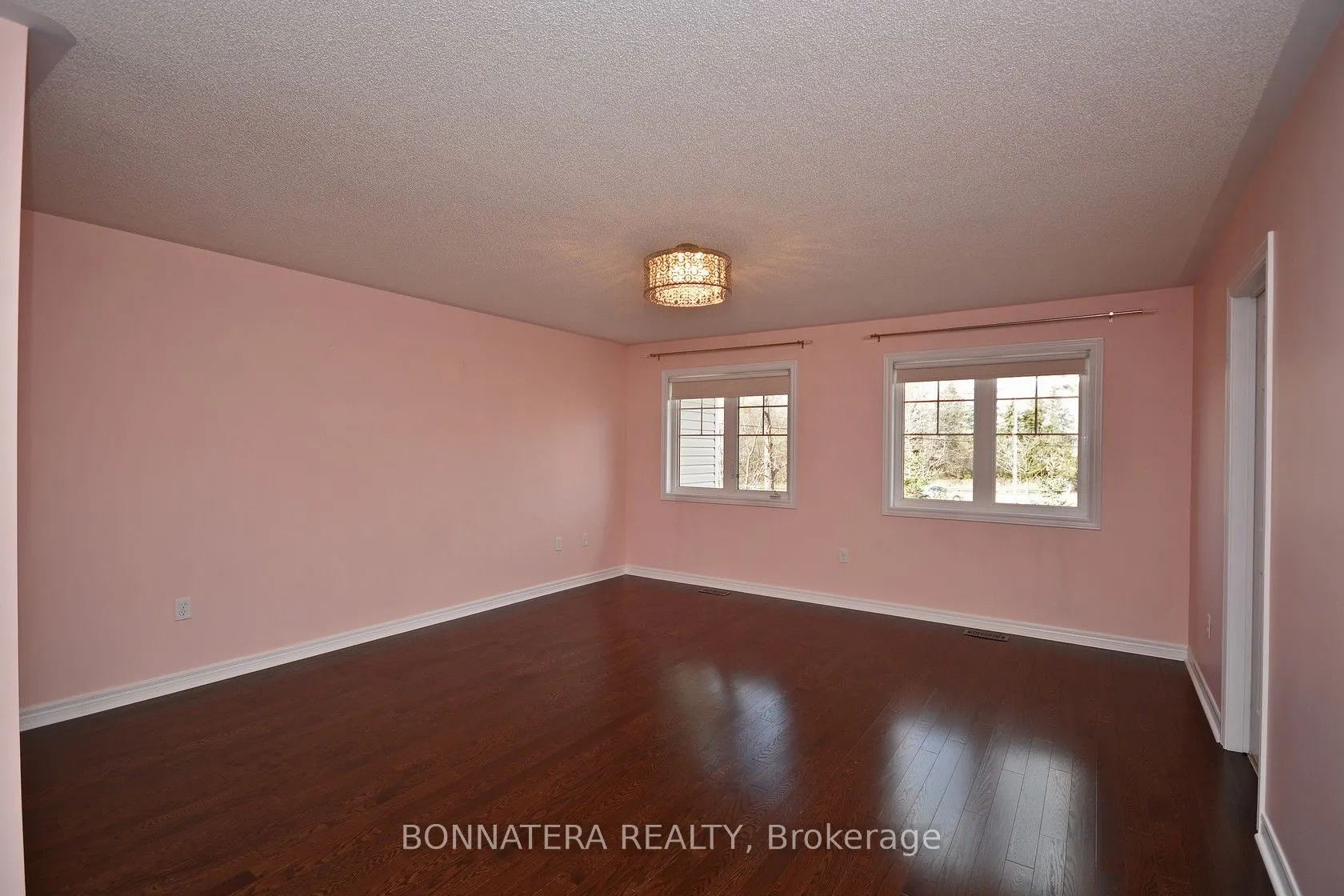 3275 Stalybridge Drive, #19