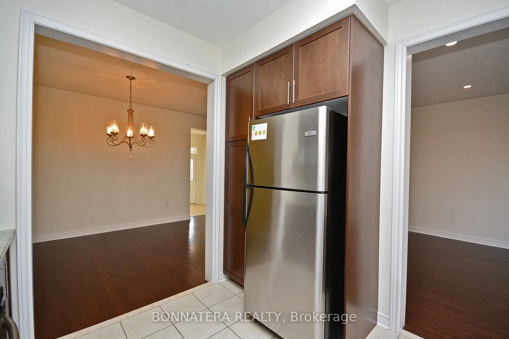 3275 Stalybridge Drive, #19
