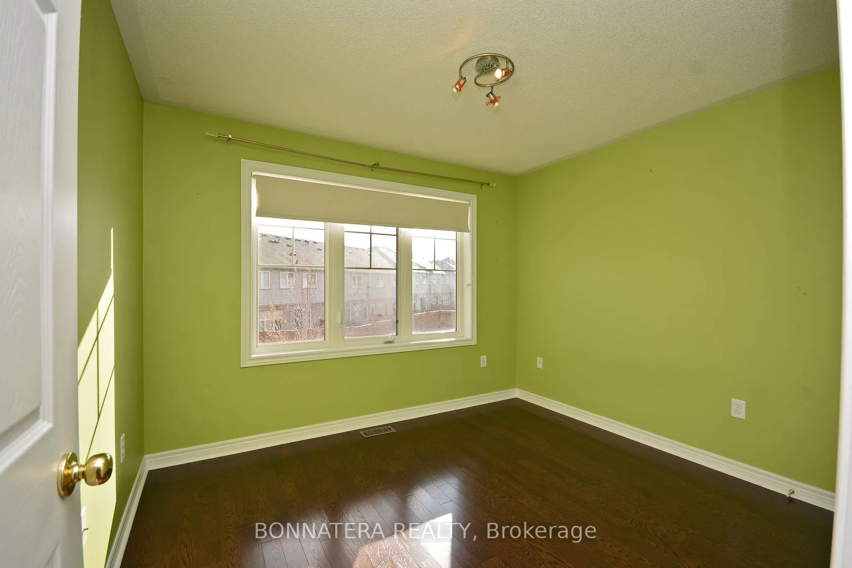 3275 Stalybridge Drive, #19