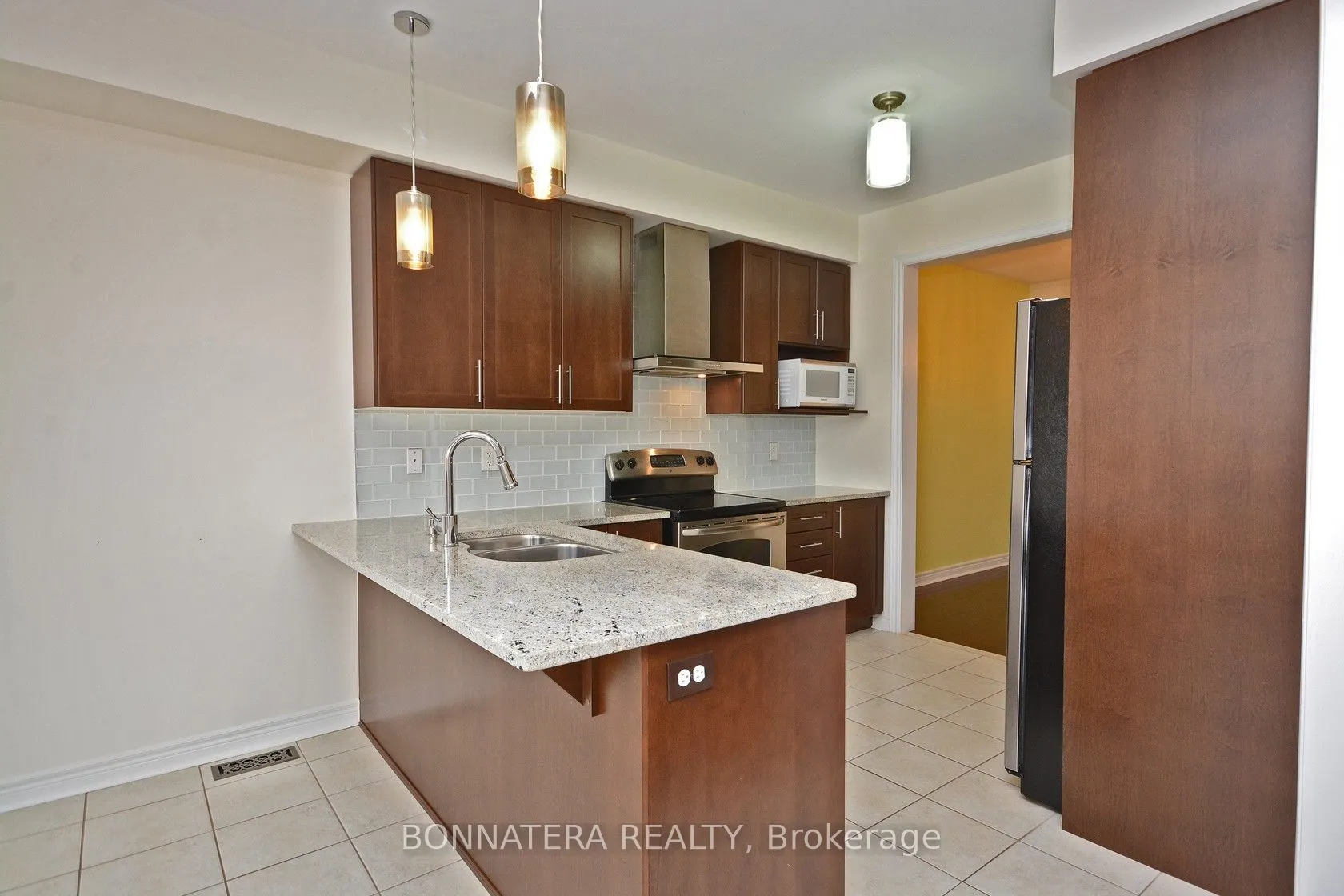 3275 Stalybridge Drive, #19