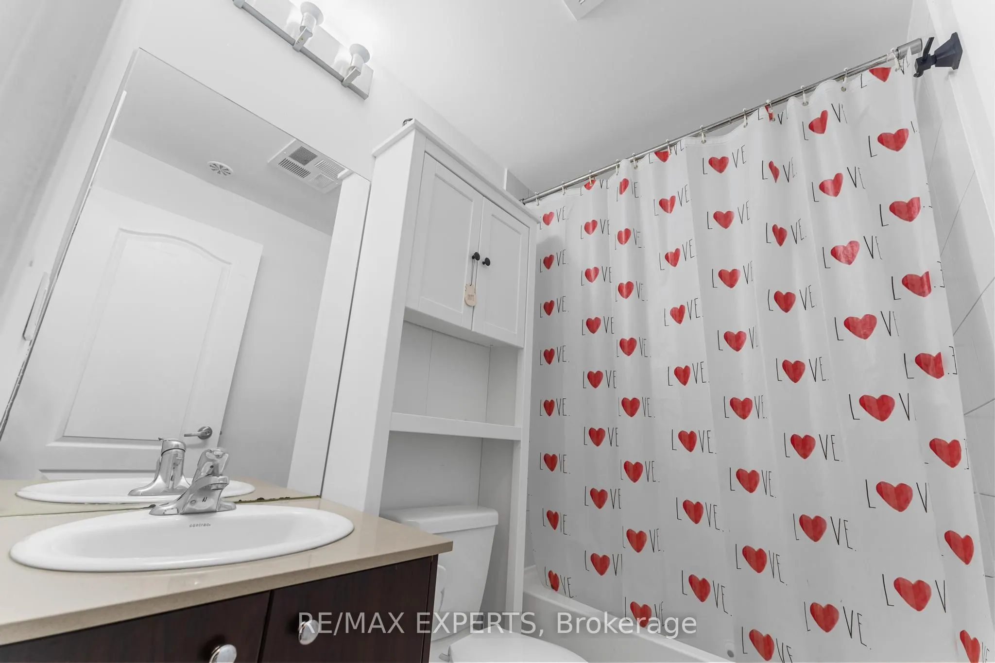 871 Wilson Avenue, #6