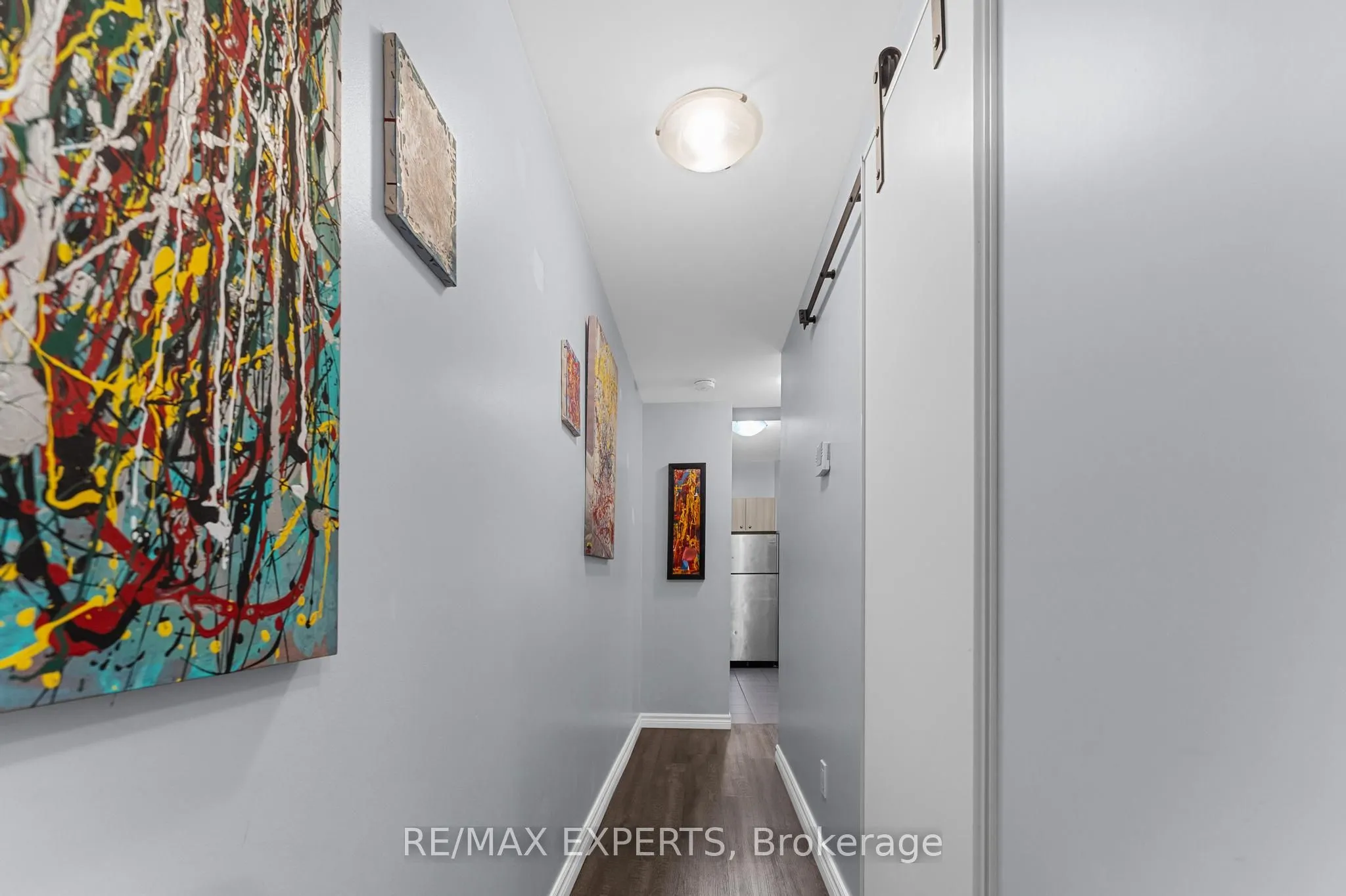 871 Wilson Avenue, #6