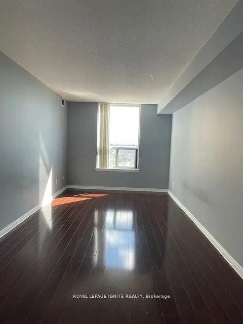 135 Hillcrest Avenue, #1104