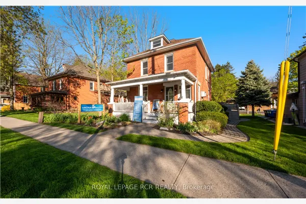 69 King Street W