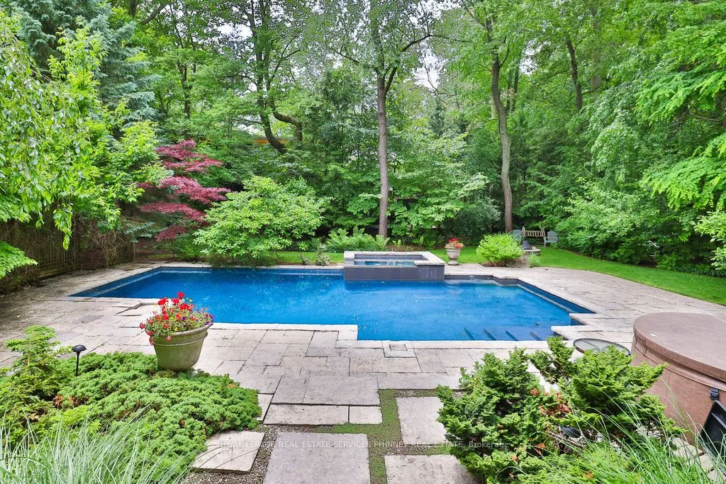1442 Glenburnie Road