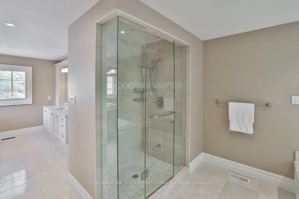 1442 Glenburnie Road